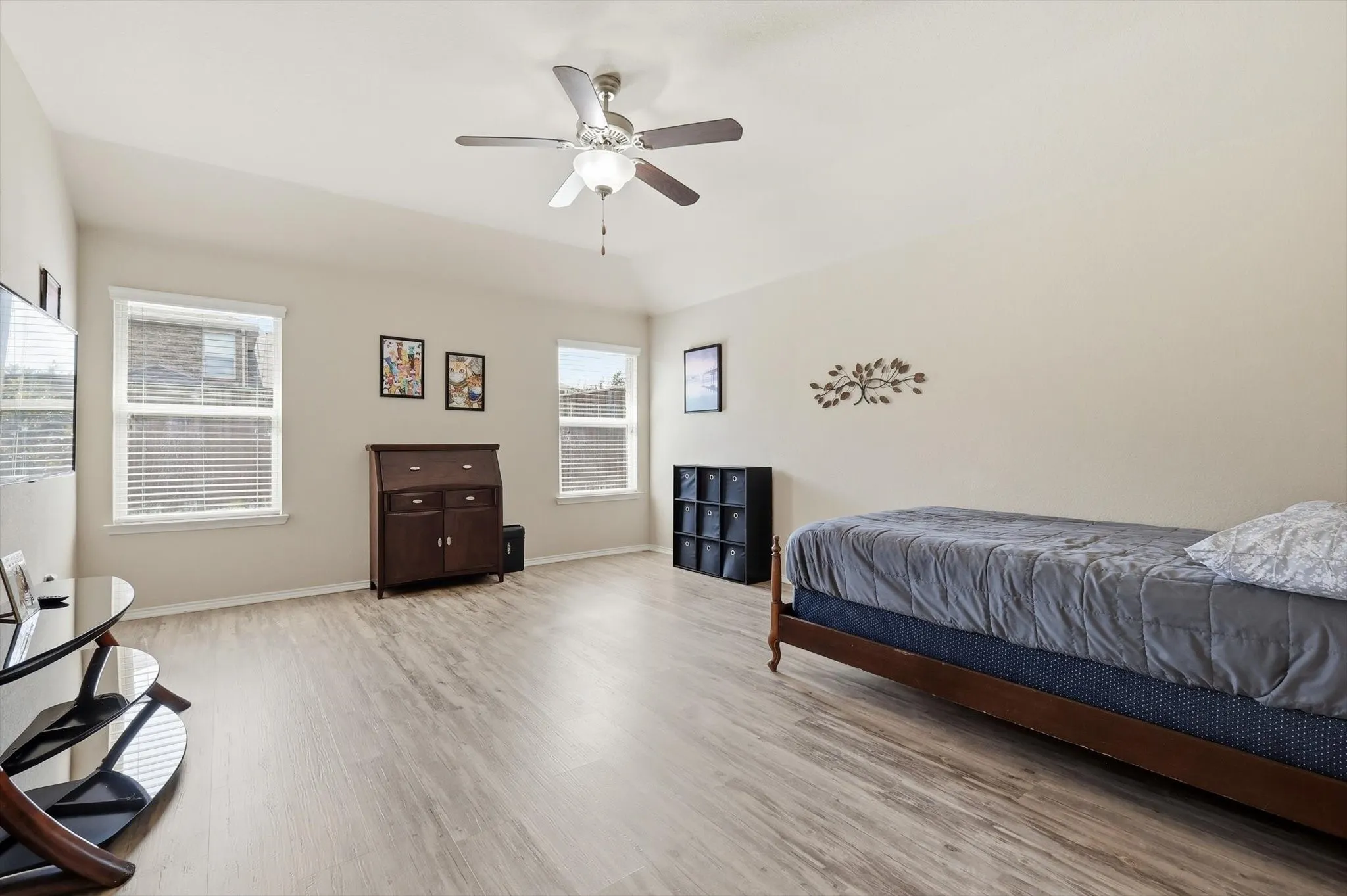 Single Family Residence For Sale in Denton County , 5104 Texana Drive, Frisco, Texas 75036, 3 Bedroom, 2 Bathroom, 2 Garage spaces, 1,706 Sqft, built in 2016, mls#21287355, Real Estate Agent in Frisco, Homes For Sale in Denton county, Homes For Sale in Frisco, Realtor in Frisco Texas, Real Estate Brokerage Independent Realty Texas, Luminita Cordes Realtor