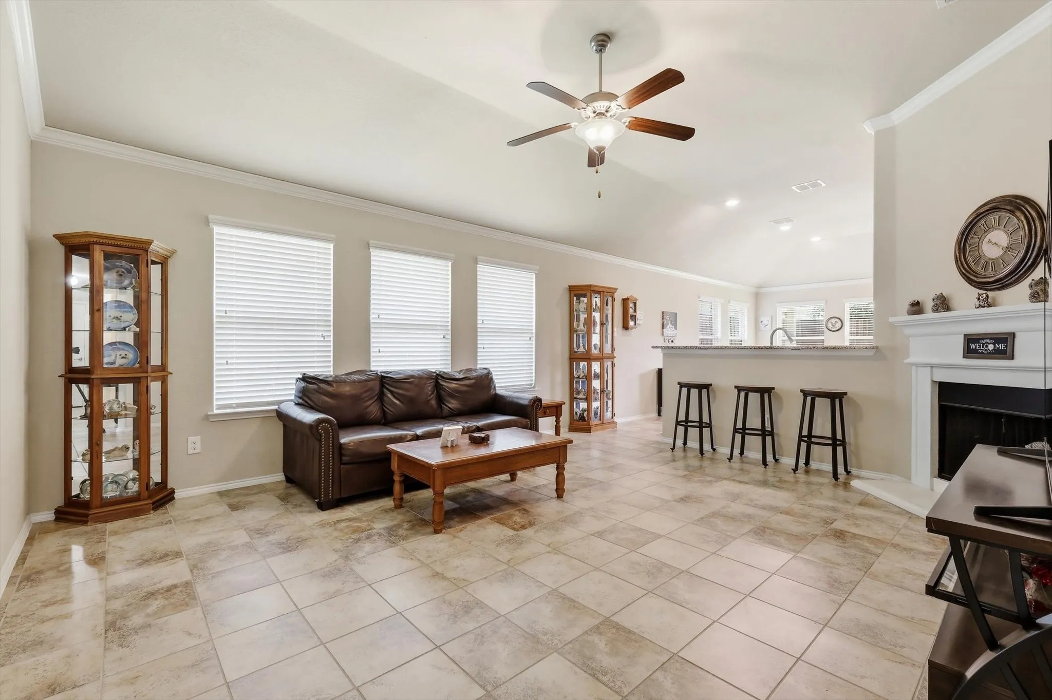 Single Family Residence For Sale in Denton County , 5104 Texana Drive, Frisco, Texas 75036, 3 Bedroom, 2 Bathroom, 2 Garage spaces, 1,706 Sqft, built in 2016, mls#21287355, Real Estate Agent in Frisco, Homes For Sale in Denton county, Homes For Sale in Frisco, Realtor in Frisco Texas, Real Estate Brokerage Independent Realty Texas, Luminita Cordes Realtor