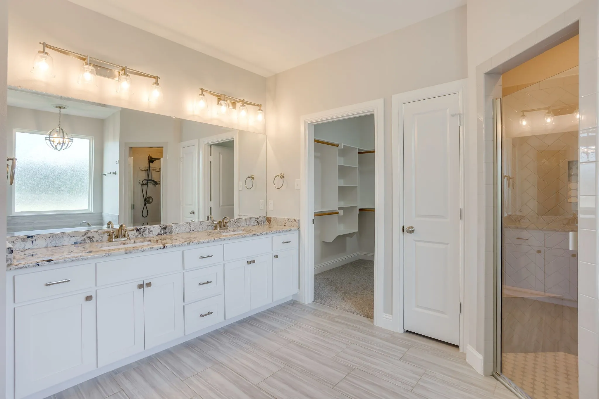 Single Family Residence For Sale in Parker County , 120 War Wagon Circle, Millsap, Texas 76066, 4 Bedroom, 3 Bathroom, 2 Garage spaces, 2,654 Sqft, built in 2018, mls#21292977, Real Estate Agent in Millsap, Homes For Sale in Parker county, Homes For Sale in Millsap, Realtor in Millsap Texas, Real Estate Brokerage Independent Realty Texas, Luminita Cordes Realtor