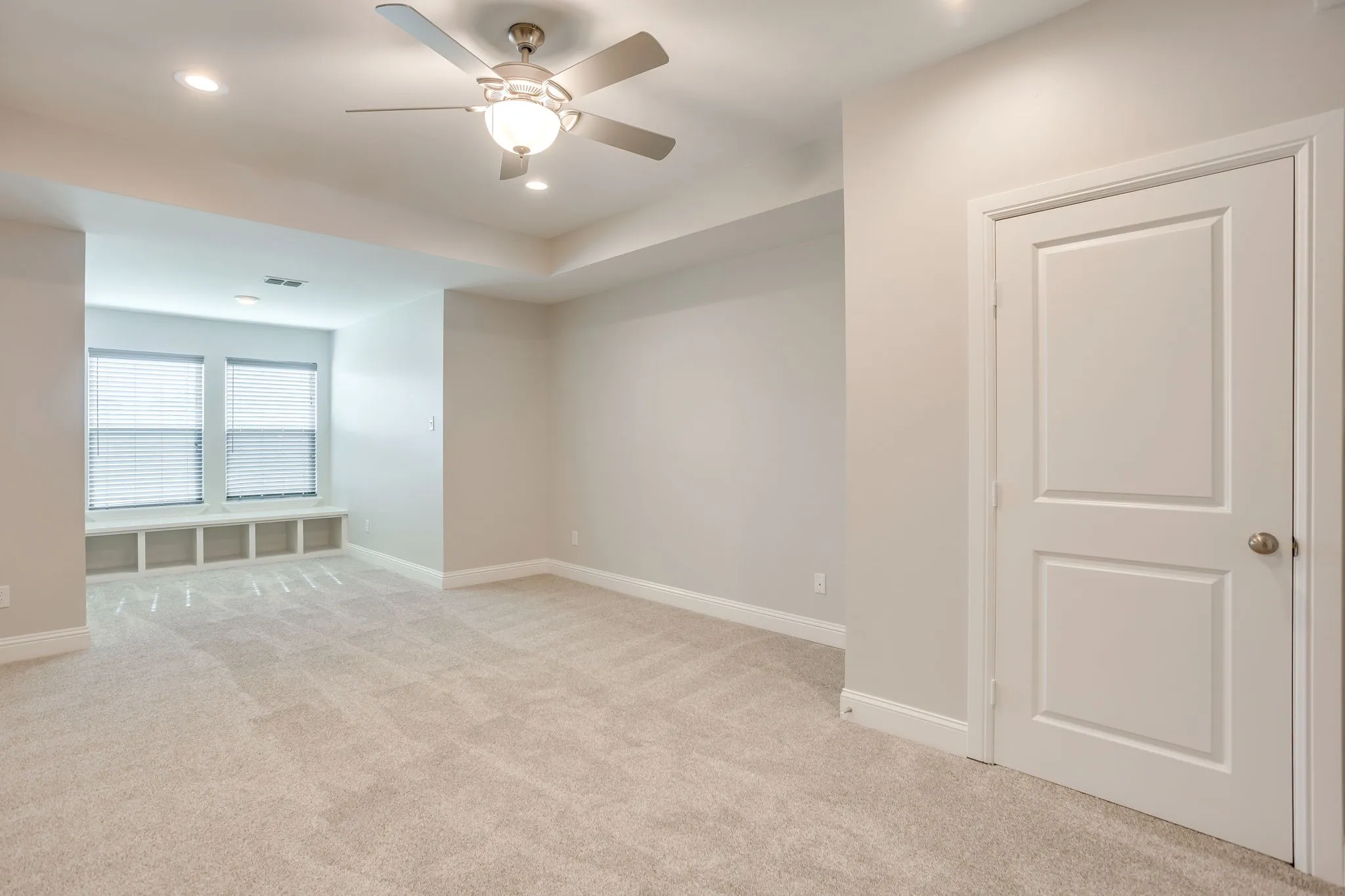 Single Family Residence For Sale in Parker County , 120 War Wagon Circle, Millsap, Texas 76066, 4 Bedroom, 3 Bathroom, 2 Garage spaces, 2,654 Sqft, built in 2018, mls#21292977, Real Estate Agent in Millsap, Homes For Sale in Parker county, Homes For Sale in Millsap, Realtor in Millsap Texas, Real Estate Brokerage Independent Realty Texas, Luminita Cordes Realtor