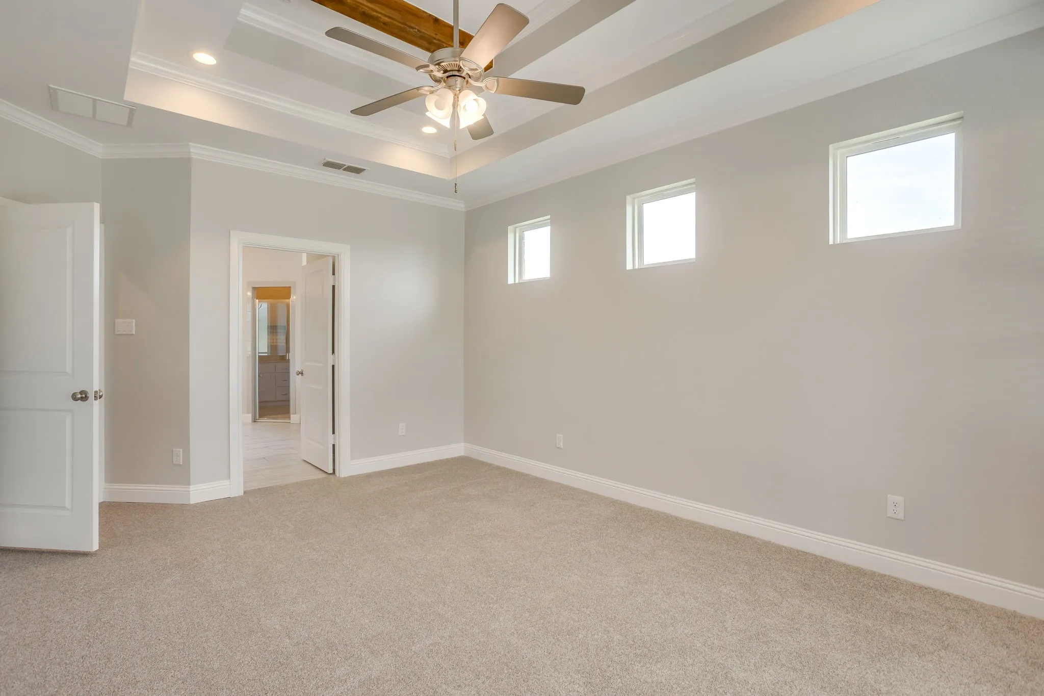 Single Family Residence For Sale in Parker County , 120 War Wagon Circle, Millsap, Texas 76066, 4 Bedroom, 3 Bathroom, 2 Garage spaces, 2,654 Sqft, built in 2018, mls#21292977, Real Estate Agent in Millsap, Homes For Sale in Parker county, Homes For Sale in Millsap, Realtor in Millsap Texas, Real Estate Brokerage Independent Realty Texas, Luminita Cordes Realtor