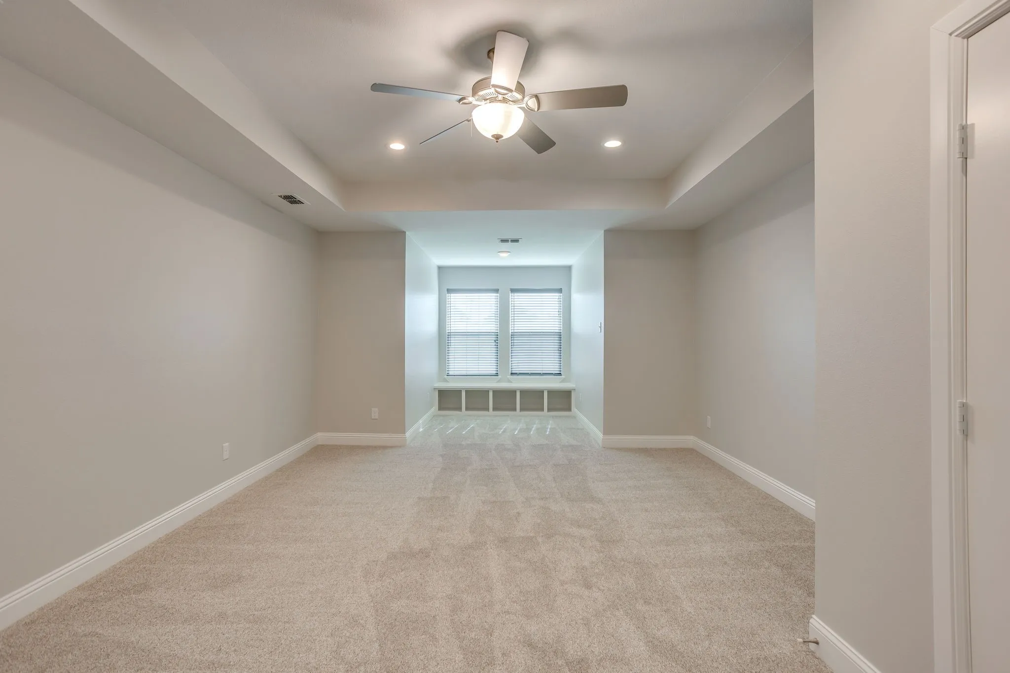 Single Family Residence For Sale in Parker County , 120 War Wagon Circle, Millsap, Texas 76066, 4 Bedroom, 3 Bathroom, 2 Garage spaces, 2,654 Sqft, built in 2018, mls#21292977, Real Estate Agent in Millsap, Homes For Sale in Parker county, Homes For Sale in Millsap, Realtor in Millsap Texas, Real Estate Brokerage Independent Realty Texas, Luminita Cordes Realtor