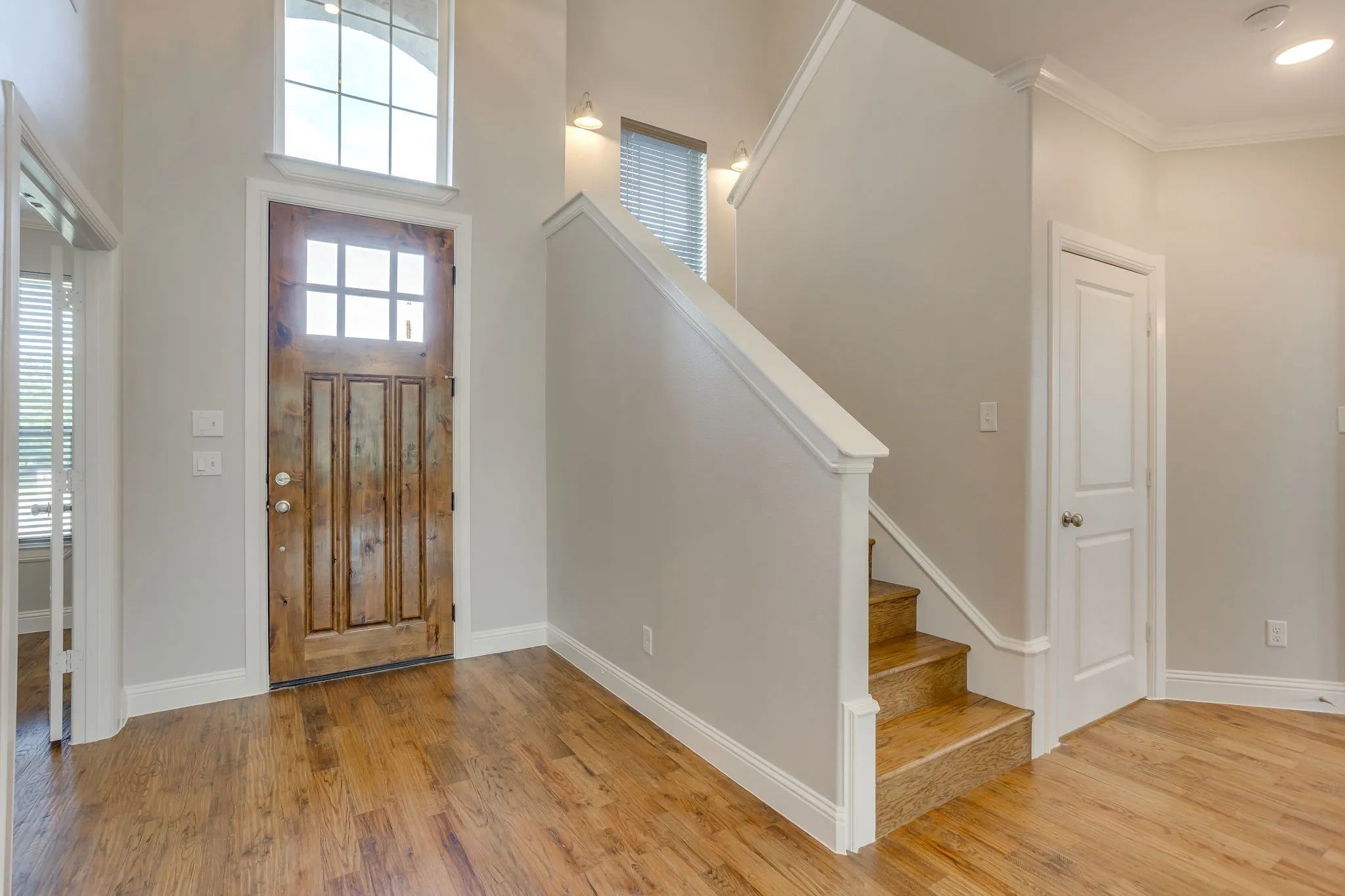 Single Family Residence For Sale in Parker County , 120 War Wagon Circle, Millsap, Texas 76066, 4 Bedroom, 3 Bathroom, 2 Garage spaces, 2,654 Sqft, built in 2018, mls#21292977, Real Estate Agent in Millsap, Homes For Sale in Parker county, Homes For Sale in Millsap, Realtor in Millsap Texas, Real Estate Brokerage Independent Realty Texas, Luminita Cordes Realtor