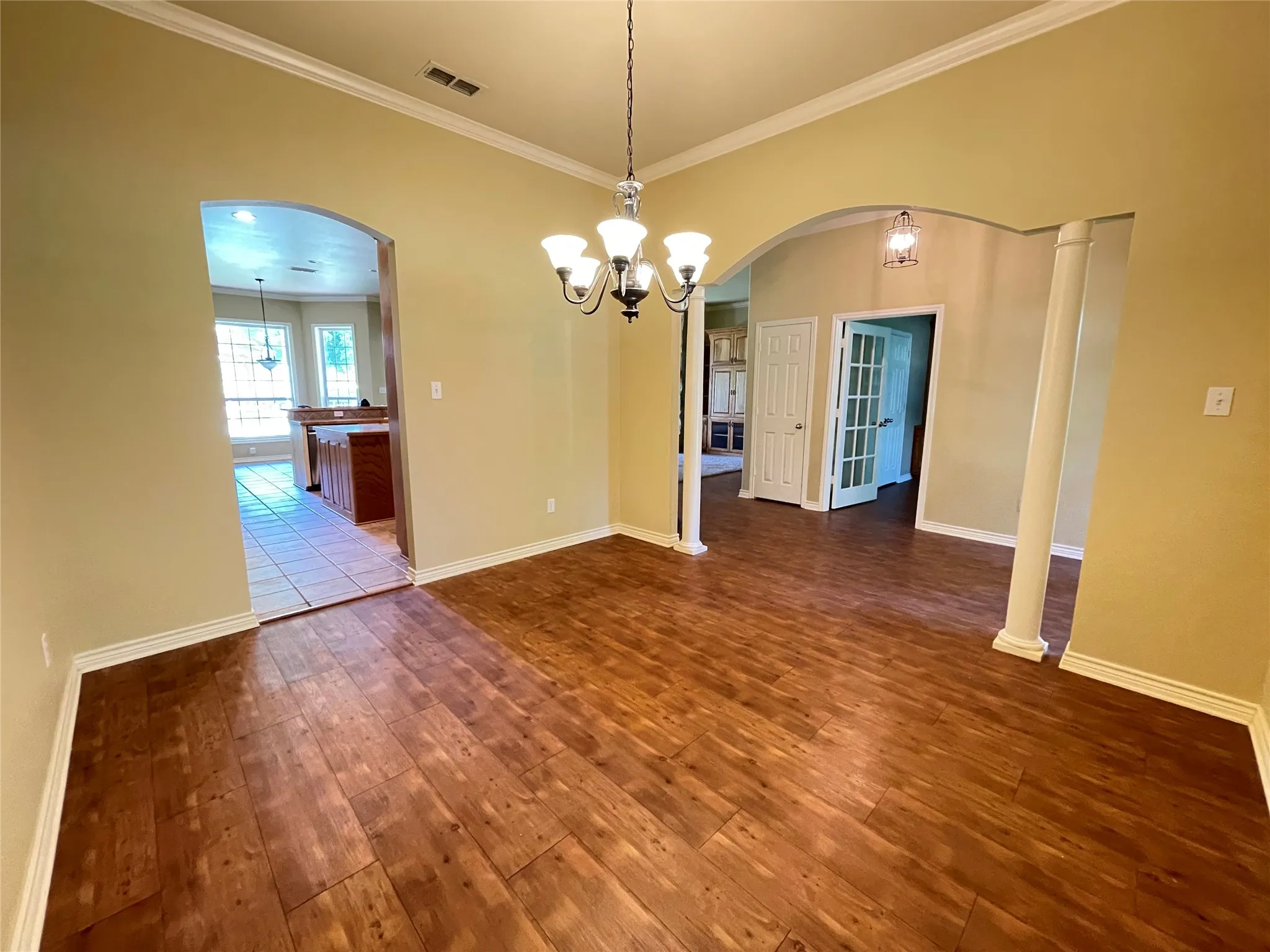 Single Family Residence For Sale in Smith County , 107 Spring Valley Run, Bullard, Texas 75757, 3 Bedroom, 4 Bathroom, 3 Garage spaces, 2,831 Sqft, built in 2004, mls#21289836, Real Estate Agent in Bullard, Homes For Sale in Smith county, Homes For Sale in Bullard, Realtor in Bullard Texas, Real Estate Brokerage Independent Realty Texas, Luminita Cordes Realtor