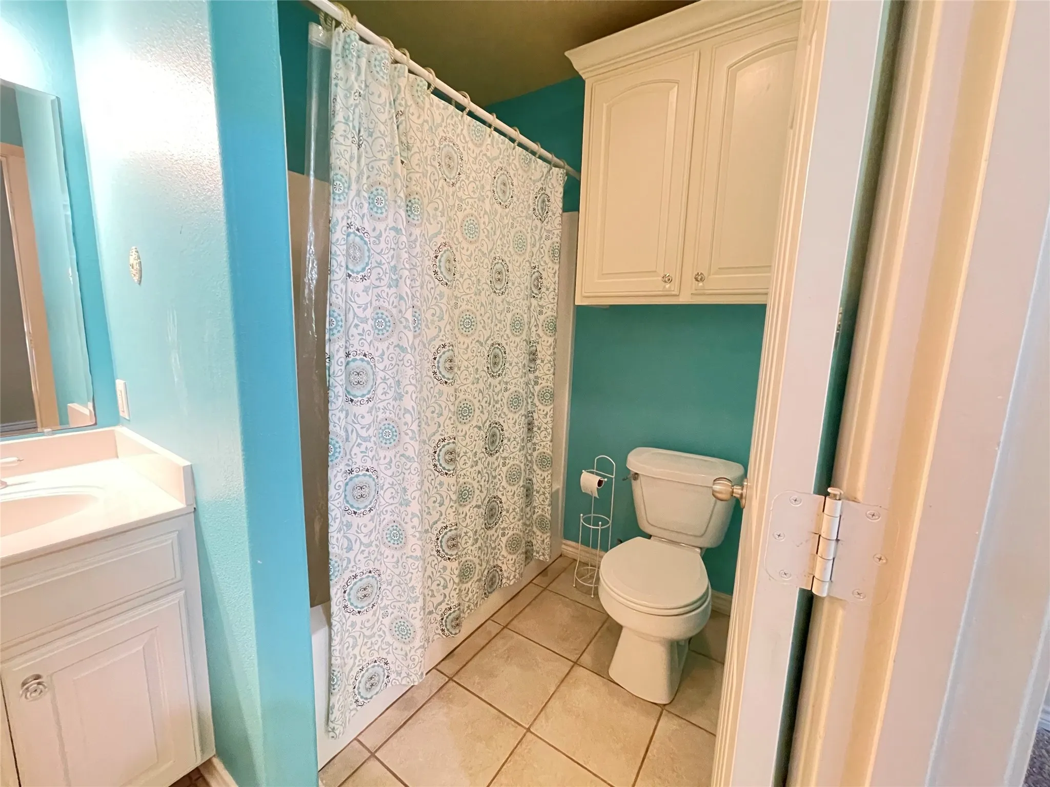Single Family Residence For Sale in Smith County , 107 Spring Valley Run, Bullard, Texas 75757, 3 Bedroom, 4 Bathroom, 3 Garage spaces, 2,831 Sqft, built in 2004, mls#21289836, Real Estate Agent in Bullard, Homes For Sale in Smith county, Homes For Sale in Bullard, Realtor in Bullard Texas, Real Estate Brokerage Independent Realty Texas, Luminita Cordes Realtor