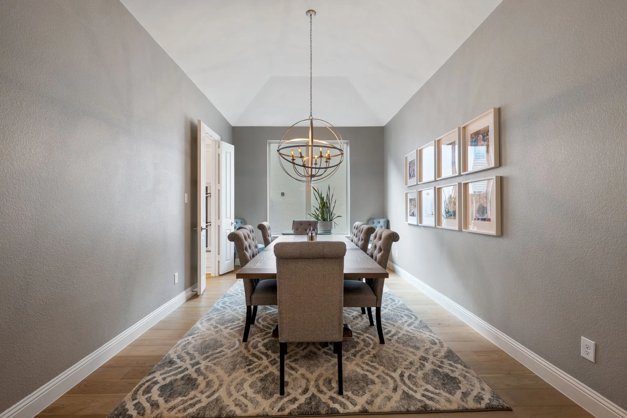 Single Family Residence For Sale in Collin County , 8513 Autumn Lake Trail, Mc Kinney, Texas 75071, 4 Bedroom, 6 Bathroom, 3 Garage spaces, 4,132 Sqft, built in 2019, mls#21291897, Real Estate Agent in Mc Kinney, Homes For Sale in Collin county, Homes For Sale in Mc Kinney, Realtor in Mc Kinney Texas, Real Estate Brokerage Independent Realty Texas, Luminita Cordes Realtor
