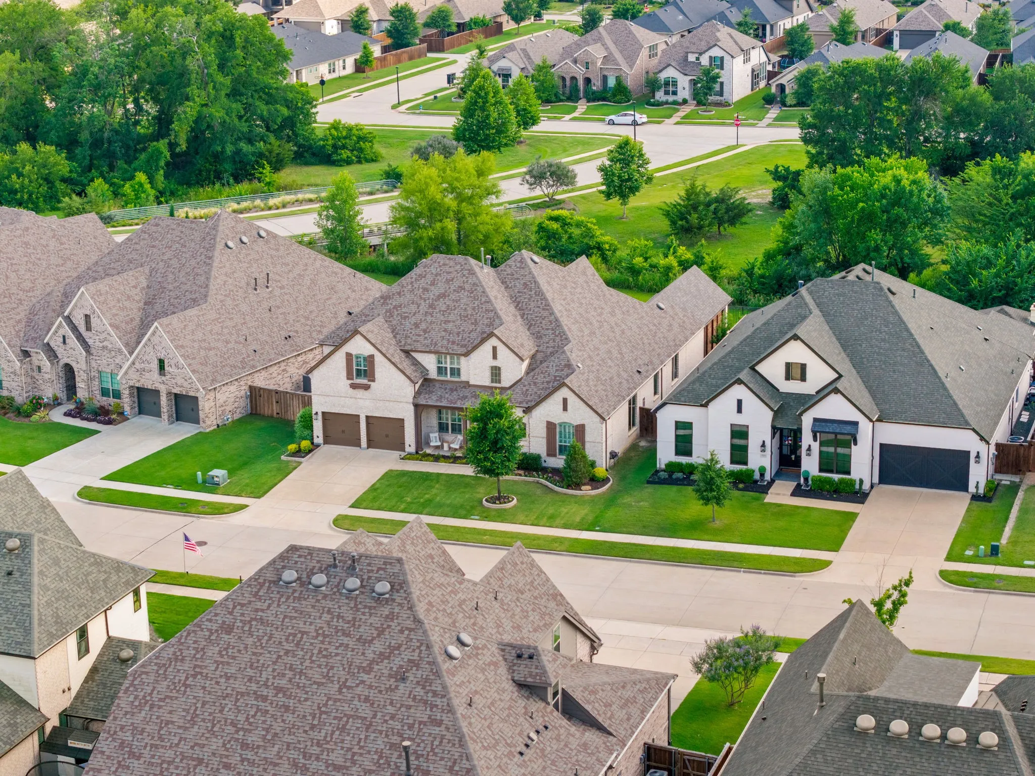 Single Family Residence For Sale in Collin County , 8513 Autumn Lake Trail, Mc Kinney, Texas 75071, 4 Bedroom, 6 Bathroom, 3 Garage spaces, 4,132 Sqft, built in 2019, mls#21291897, Real Estate Agent in Mc Kinney, Homes For Sale in Collin county, Homes For Sale in Mc Kinney, Realtor in Mc Kinney Texas, Real Estate Brokerage Independent Realty Texas, Luminita Cordes Realtor