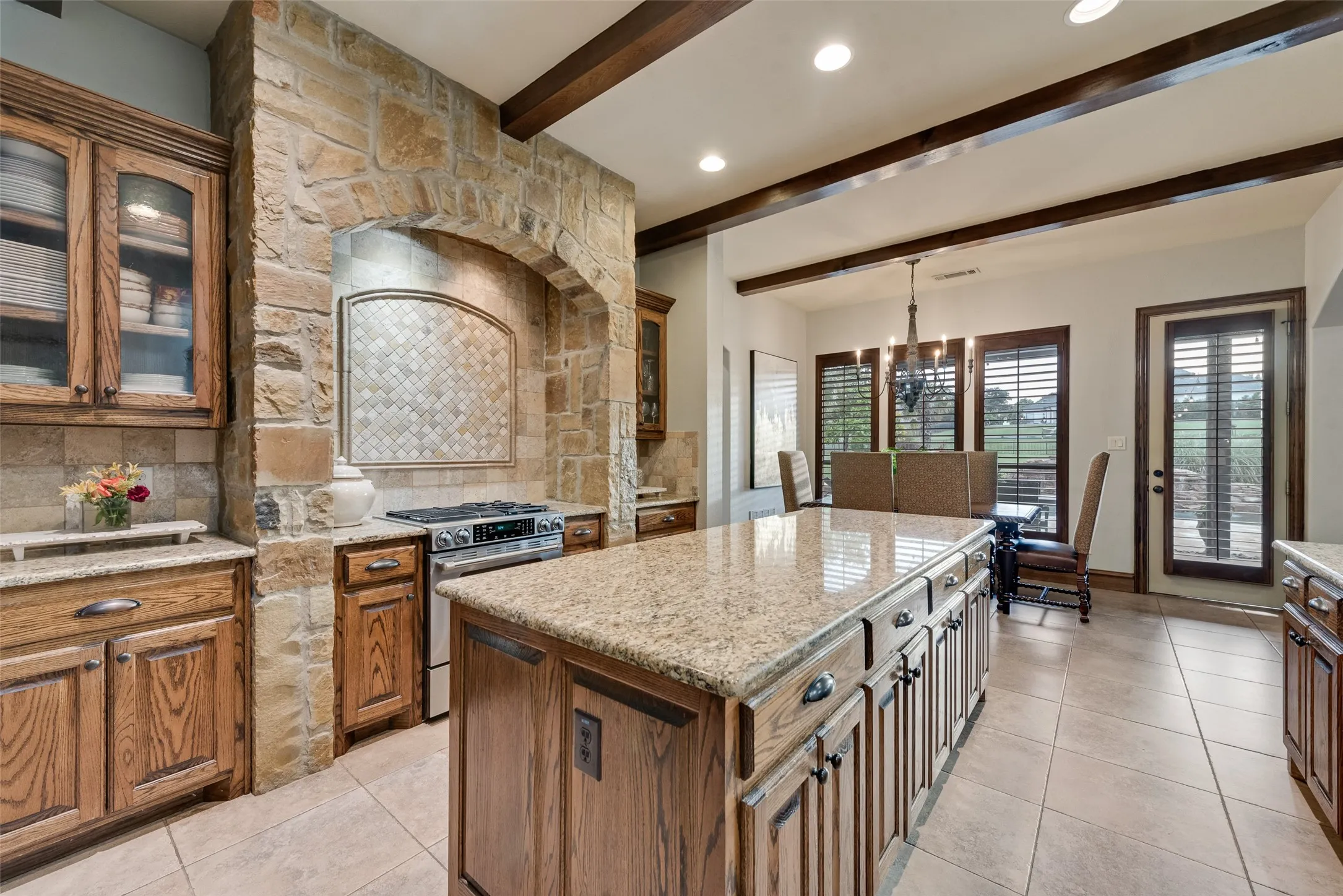 Single Family Residence For Sale in Rockwall County , 108 Berkshire Lane, Heath, Texas 75032, 4 Bedroom, 3 Bathroom, 3 Garage spaces, 3,616 Sqft, built in 2007, mls#21293056, Real Estate Agent in Heath, Homes For Sale in Rockwall county, Homes For Sale in Heath, Realtor in Heath Texas, Real Estate Brokerage Independent Realty Texas, Luminita Cordes Realtor