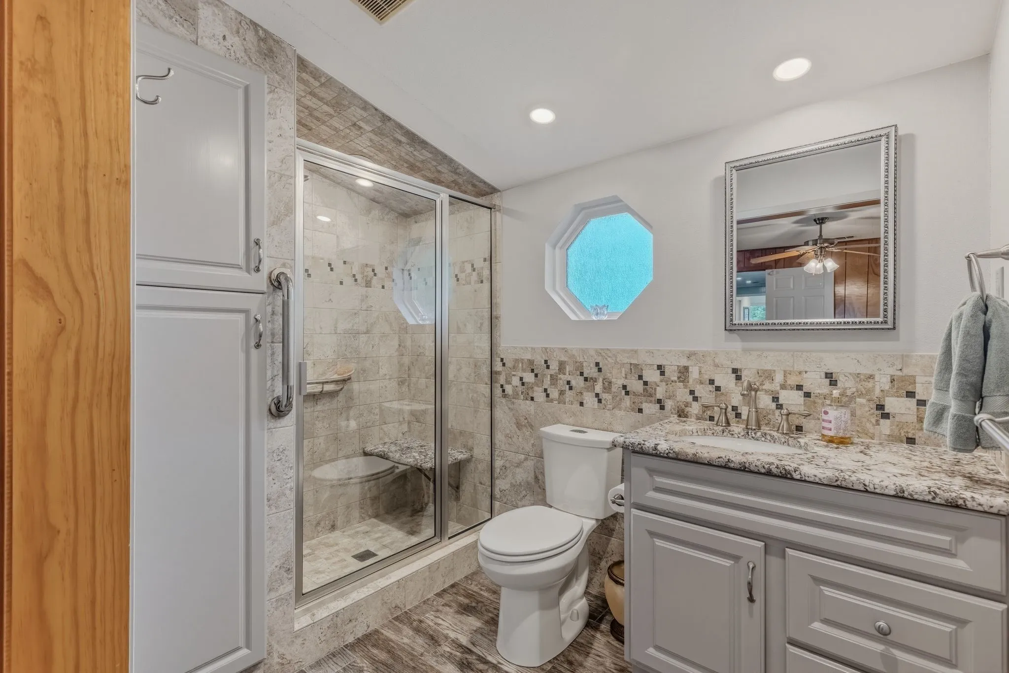 Farm For Sale in Hunt County , 7635 County Road 4209, Campbell, Texas 75422, 3 Bedroom, 3 Bathroom, 2 Garage spaces, 2,225 Sqft, built in 1939, Price $1,800,000, mls#21293064, Real Estate Agent in Campbell, Homes For Sale in Hunt county, Homes For Sale in Campbell, Realtor in Campbell Texas, Real Estate Brokerage Independent Realty Texas, Luminita Cordes Realtor