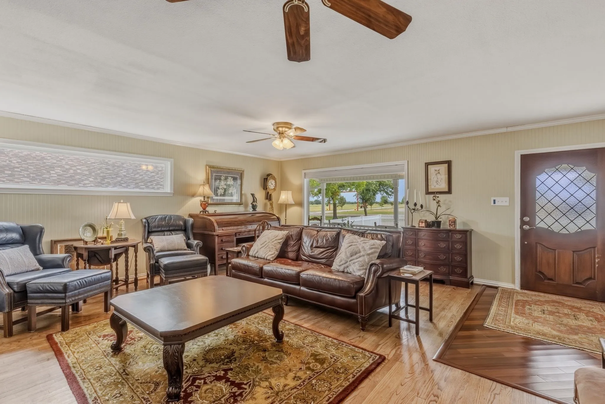 Farm For Sale in Hunt County , 7635 County Road 4209, Campbell, Texas 75422, 3 Bedroom, 3 Bathroom, 2 Garage spaces, 2,225 Sqft, built in 1939, Price $1,800,000, mls#21293064, Real Estate Agent in Campbell, Homes For Sale in Hunt county, Homes For Sale in Campbell, Realtor in Campbell Texas, Real Estate Brokerage Independent Realty Texas, Luminita Cordes Realtor