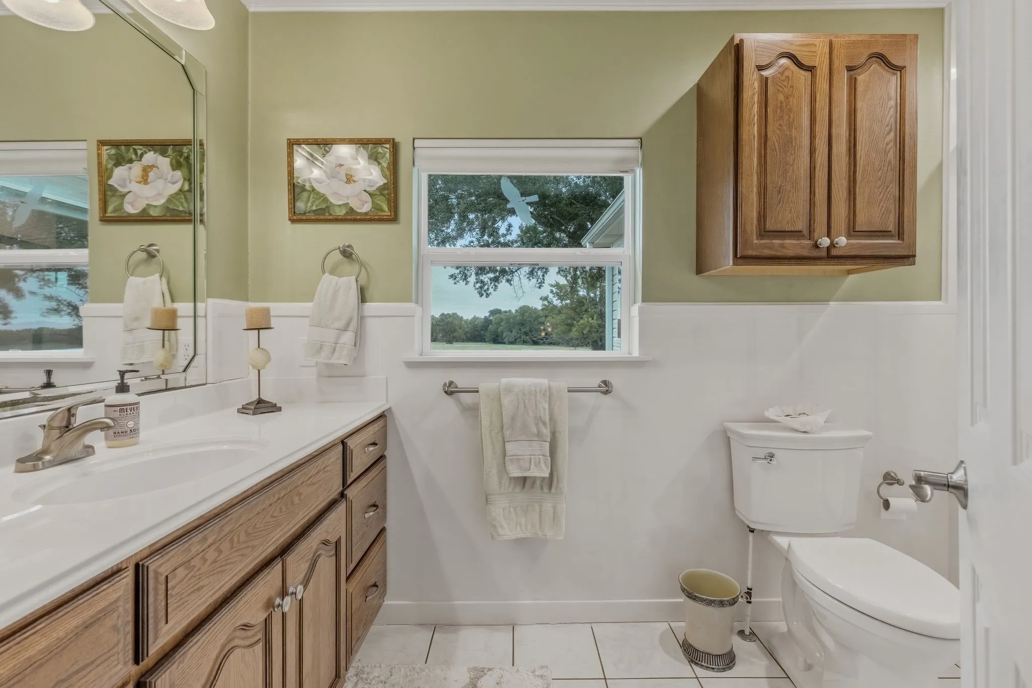 Farm For Sale in Hunt County , 7635 County Road 4209, Campbell, Texas 75422, 3 Bedroom, 3 Bathroom, 2 Garage spaces, 2,225 Sqft, built in 1939, Price $1,800,000, mls#21293064, Real Estate Agent in Campbell, Homes For Sale in Hunt county, Homes For Sale in Campbell, Realtor in Campbell Texas, Real Estate Brokerage Independent Realty Texas, Luminita Cordes Realtor