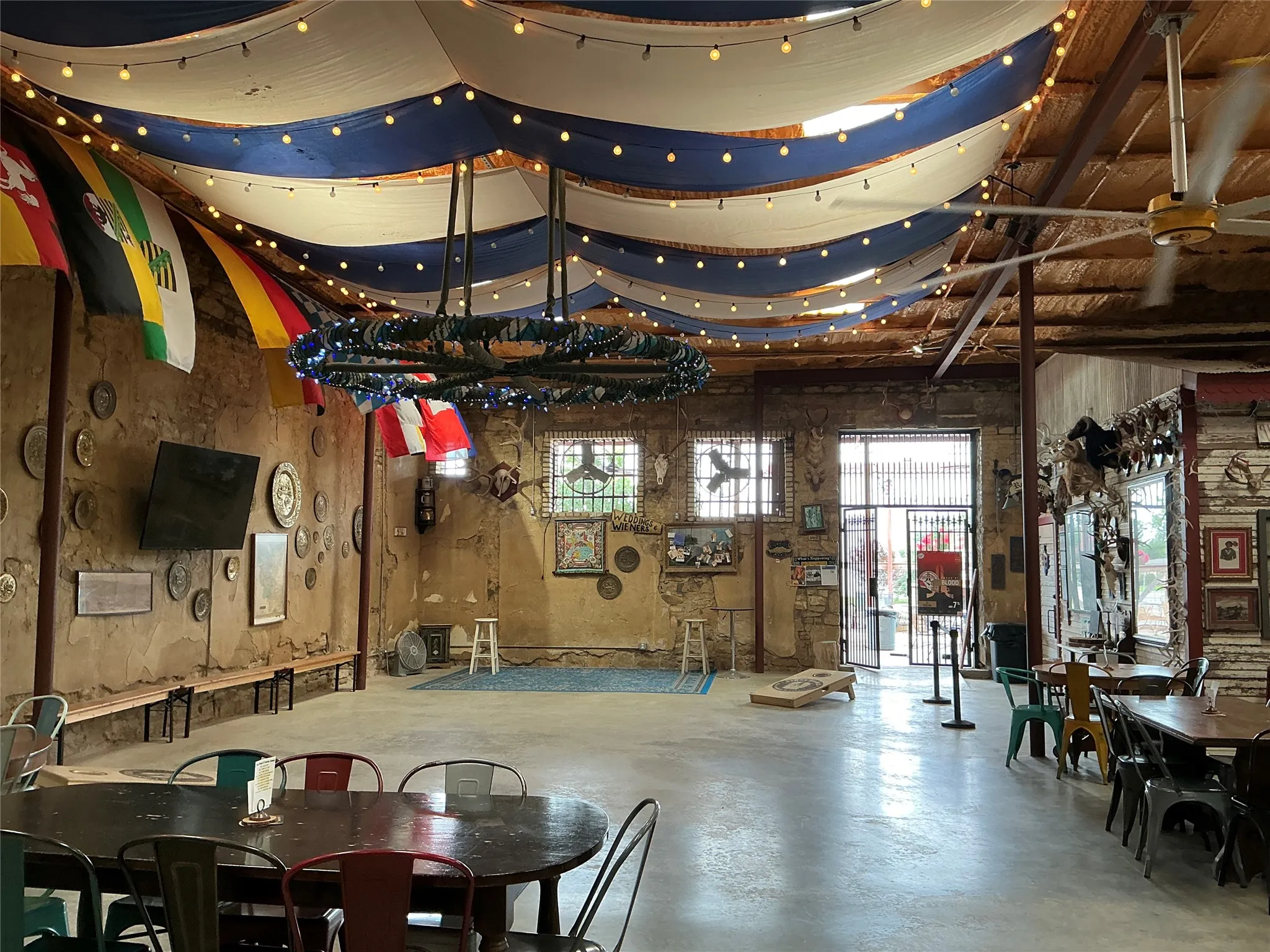 Business For Sale in Comanche County , 120/124 N Austin Street, Comanche, Texas 76442, 0, 0, Garage spaces, 0 Sqft, built in 1913, Price $775,999, mls#21293019, Real Estate Agent in Comanche, Homes For Sale in Comanche county, Homes For Sale in Comanche, Realtor in Comanche Texas, Real Estate Brokerage Independent Realty Texas, Luminita Cordes Realtor