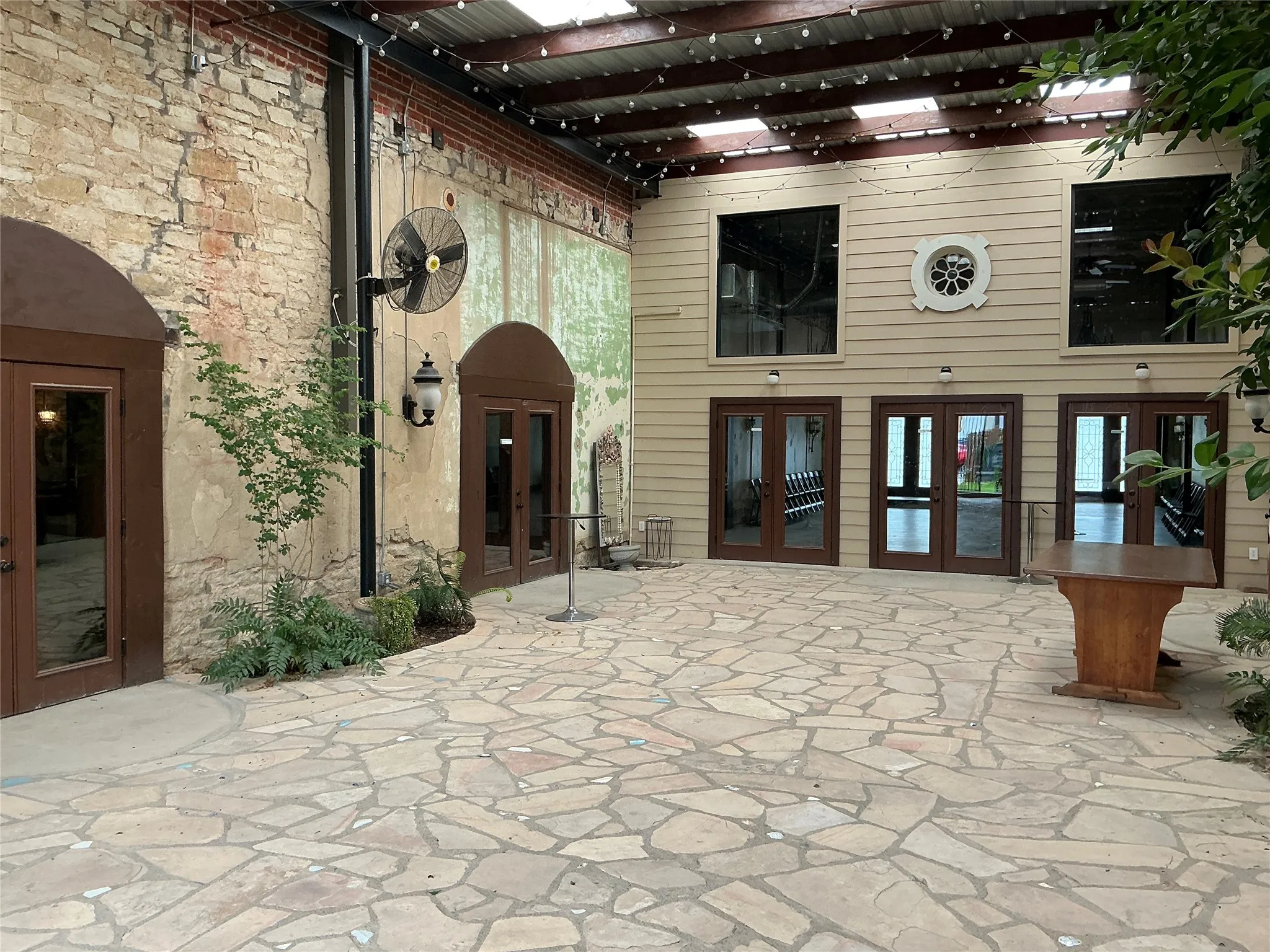 Business For Sale in Comanche County , 120/124 N Austin Street, Comanche, Texas 76442, 0, 0, Garage spaces, 0 Sqft, built in 1913, Price $775,999, mls#21293019, Real Estate Agent in Comanche, Homes For Sale in Comanche county, Homes For Sale in Comanche, Realtor in Comanche Texas, Real Estate Brokerage Independent Realty Texas, Luminita Cordes Realtor