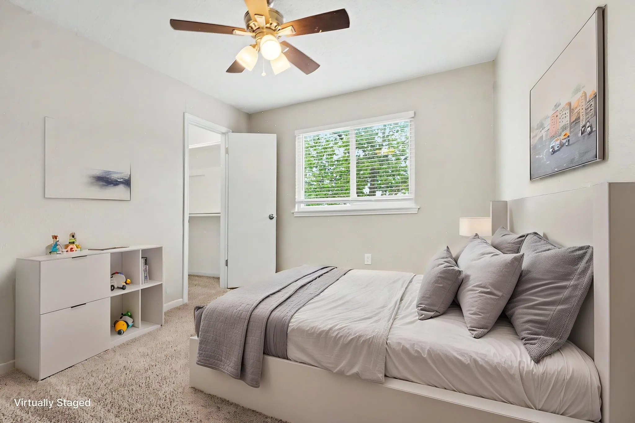 Single Family Residence For Sale in Collin County , 4537 Miami Drive, Plano, Texas 75093, 5 Bedroom, 3 Bathroom, 2 Garage spaces, 2,254 Sqft, built in 1981, mls#21292094, Real Estate Agent in Plano, Homes For Sale in Collin county, Homes For Sale in Plano, Realtor in Plano Texas, Real Estate Brokerage Independent Realty Texas, Luminita Cordes Realtor