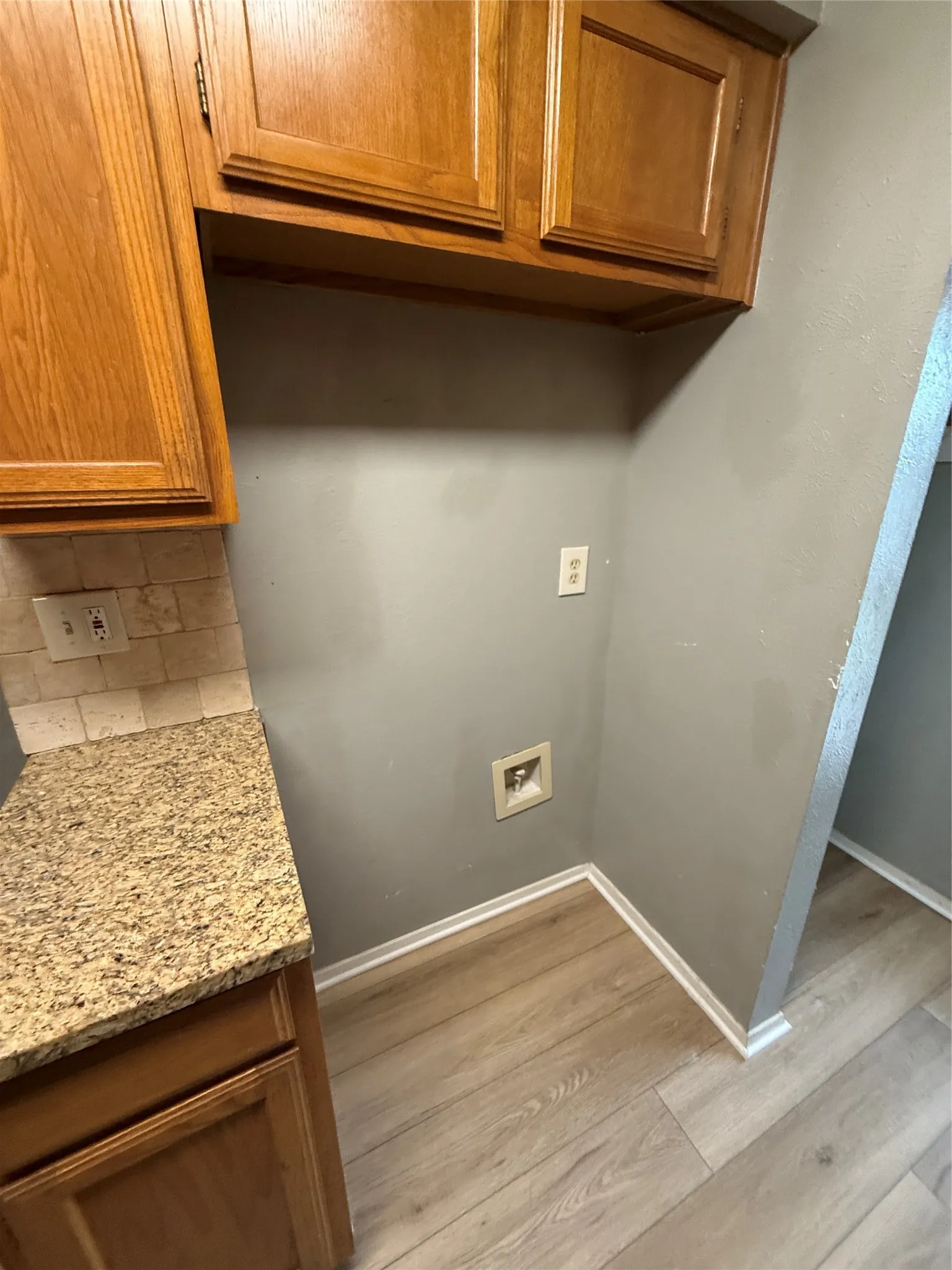 Condominium For Rent in Dallas County , 701 Lee Street 2A, Mesquite, Texas 75149, 2 Bedroom, 2 Bathroom, Garage spaces, 1,073 Sqft, built in 1984, mls#21293077, Real Estate Agent in Mesquite, Homes For Rent in Dallas county, Homes For Rent in Mesquite, Realtor in Mesquite Texas, Real Estate Brokerage Independent Realty Texas, Luminita Cordes Realtor