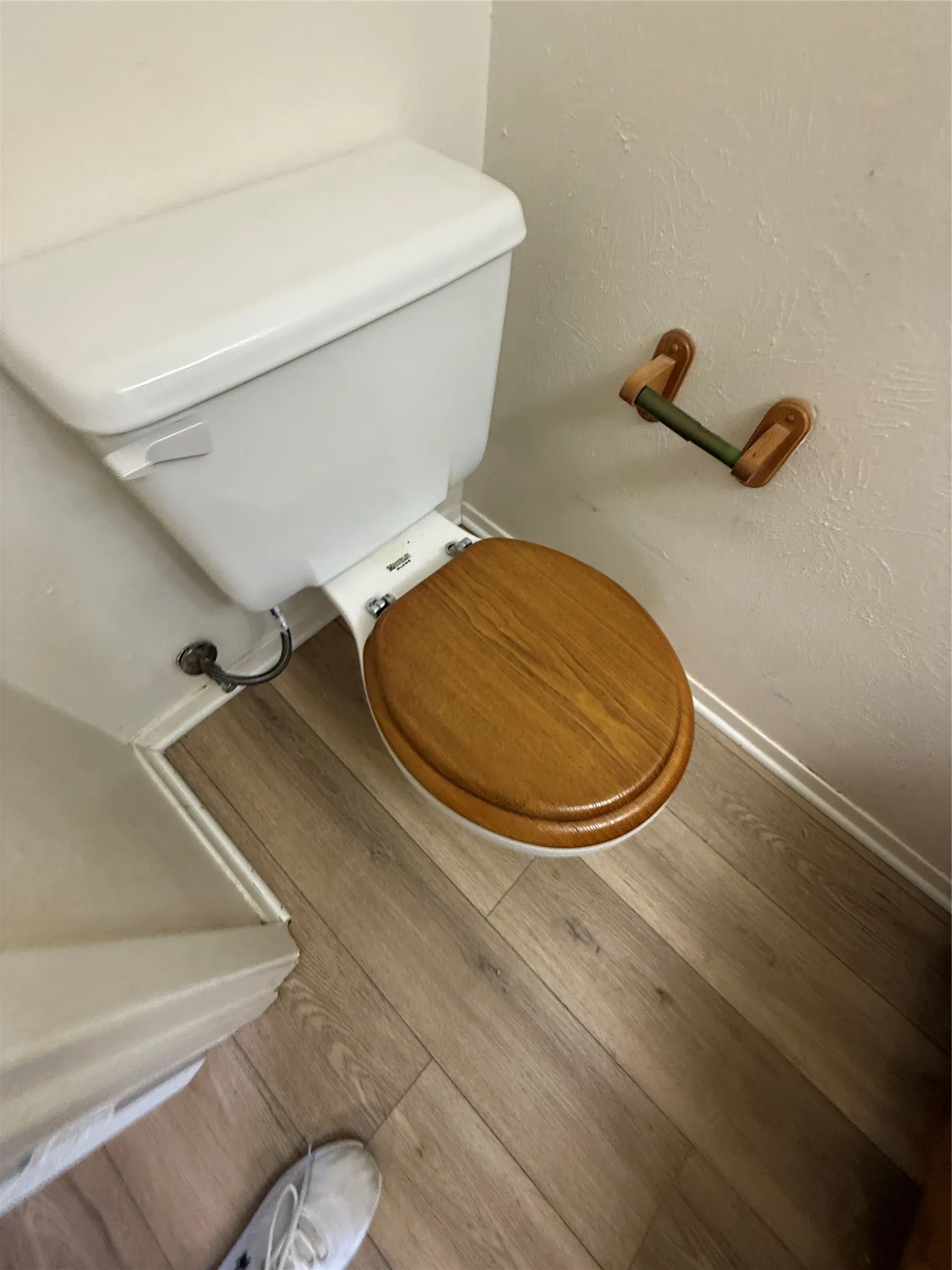Condominium For Rent in Dallas County , 701 Lee Street 2A, Mesquite, Texas 75149, 2 Bedroom, 2 Bathroom, Garage spaces, 1,073 Sqft, built in 1984, mls#21293077, Real Estate Agent in Mesquite, Homes For Rent in Dallas county, Homes For Rent in Mesquite, Realtor in Mesquite Texas, Real Estate Brokerage Independent Realty Texas, Luminita Cordes Realtor