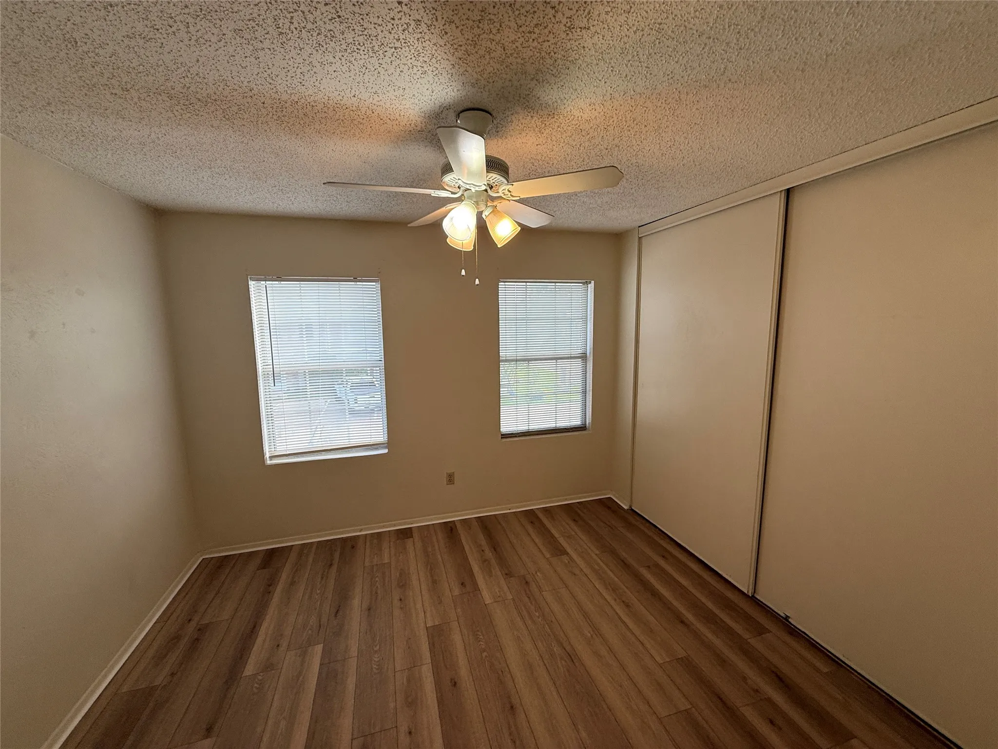 Condominium For Rent in Dallas County , 701 Lee Street 2A, Mesquite, Texas 75149, 2 Bedroom, 2 Bathroom, Garage spaces, 1,073 Sqft, built in 1984, mls#21293077, Real Estate Agent in Mesquite, Homes For Rent in Dallas county, Homes For Rent in Mesquite, Realtor in Mesquite Texas, Real Estate Brokerage Independent Realty Texas, Luminita Cordes Realtor