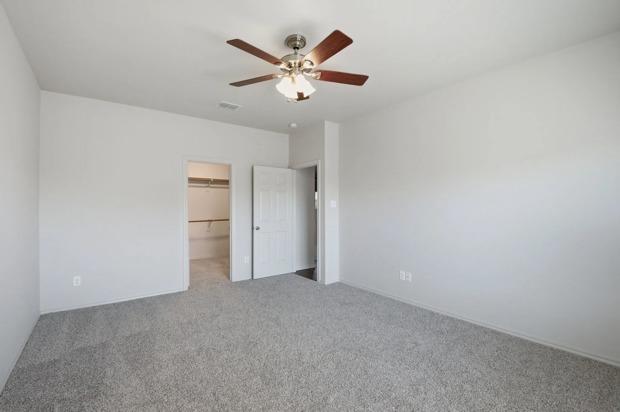 Single Family Residence For Sale in Collin County , 3037 Winding Meadow Trail, Princeton, Texas 75407, 3 Bedroom, 2 Bathroom, 2 Garage spaces, 2,059 Sqft, built in 2008, mls#21292820, Real Estate Agent in Princeton, Homes For Sale in Collin county, Homes For Sale in Princeton, Realtor in Princeton Texas, Real Estate Brokerage Independent Realty Texas, Luminita Cordes Realtor