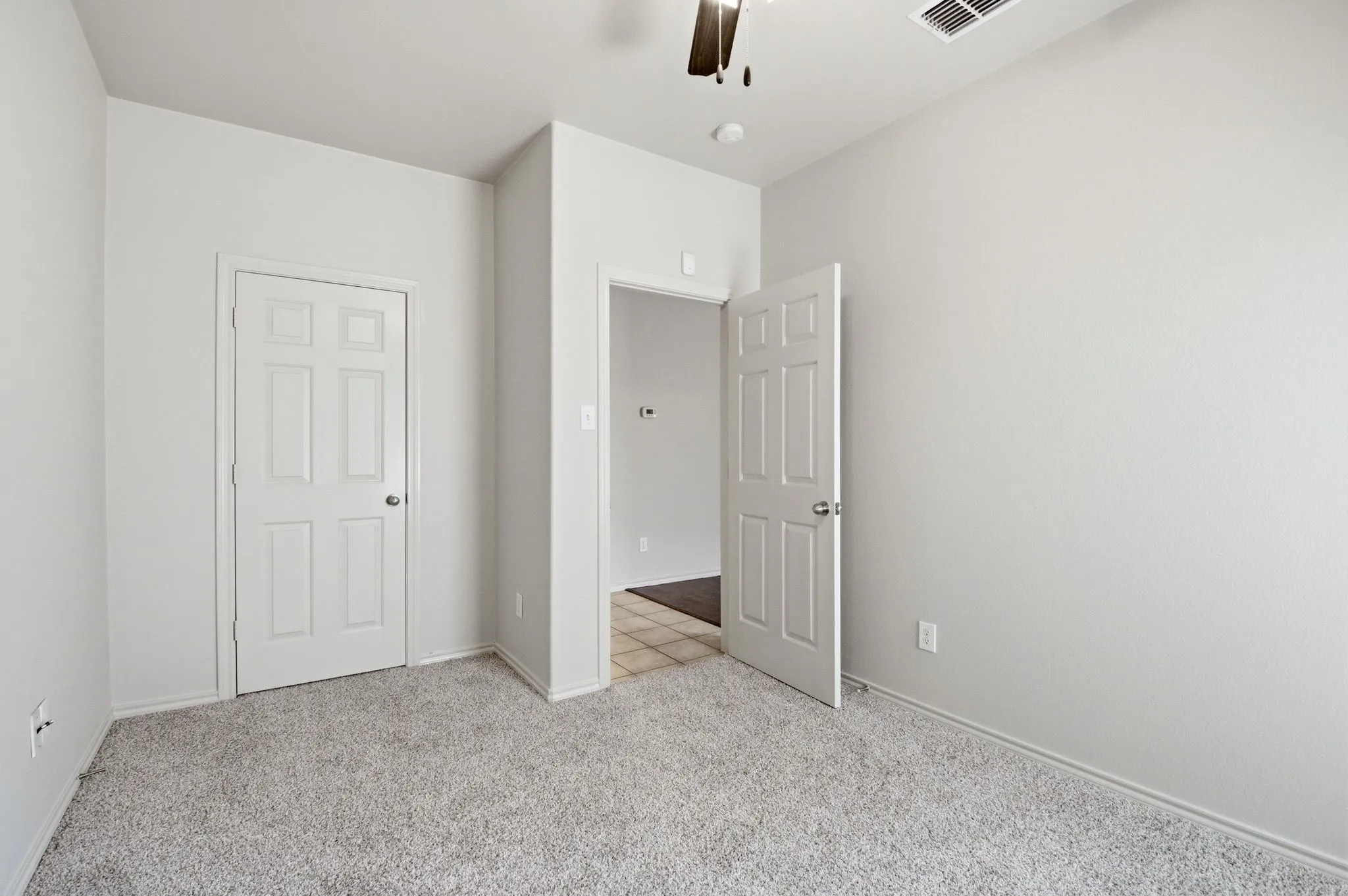 Single Family Residence For Sale in Collin County , 3037 Winding Meadow Trail, Princeton, Texas 75407, 3 Bedroom, 2 Bathroom, 2 Garage spaces, 2,059 Sqft, built in 2008, mls#21292820, Real Estate Agent in Princeton, Homes For Sale in Collin county, Homes For Sale in Princeton, Realtor in Princeton Texas, Real Estate Brokerage Independent Realty Texas, Luminita Cordes Realtor
