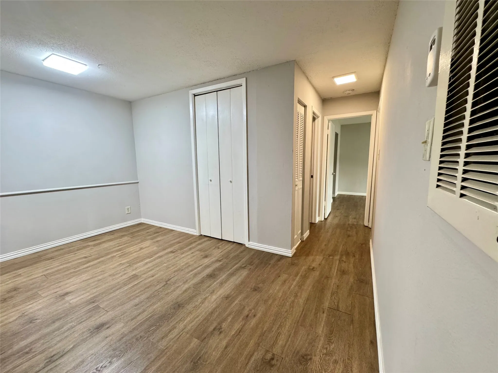 Condominium For Rent in Dallas County , 5981 Arapaho Road 304, Dallas, Texas 75248, 2 Bedroom, 2 Bathroom, Garage spaces, 995 Sqft, built in 1980, mls#21293093, Real Estate Agent in Dallas, Homes For Rent in Dallas county, Homes For Rent in Dallas, Realtor in Dallas Texas, Real Estate Brokerage Independent Realty Texas, Luminita Cordes Realtor