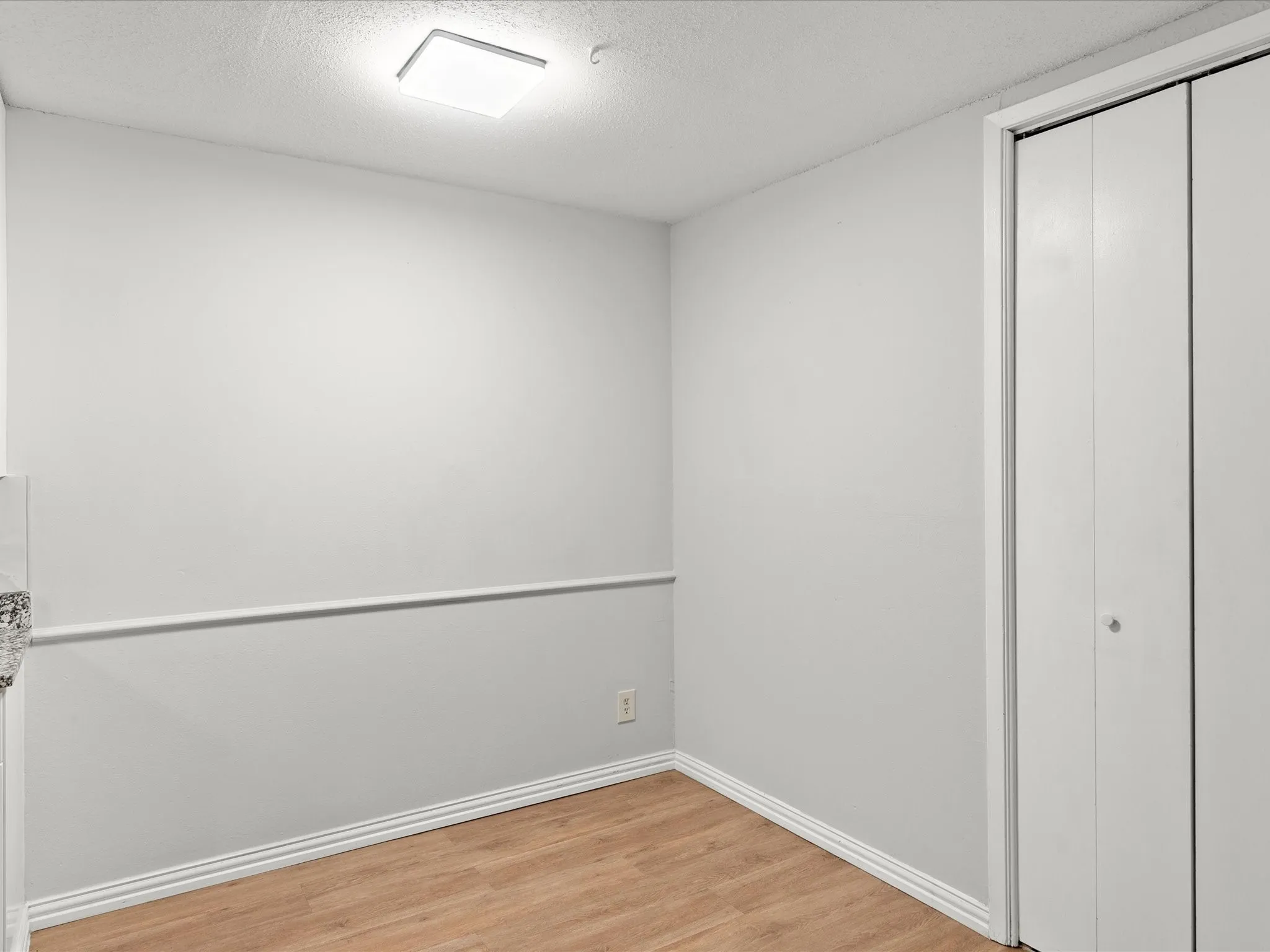 Condominium For Rent in Dallas County , 5981 Arapaho Road 304, Dallas, Texas 75248, 2 Bedroom, 2 Bathroom, Garage spaces, 995 Sqft, built in 1980, mls#21293093, Real Estate Agent in Dallas, Homes For Rent in Dallas county, Homes For Rent in Dallas, Realtor in Dallas Texas, Real Estate Brokerage Independent Realty Texas, Luminita Cordes Realtor