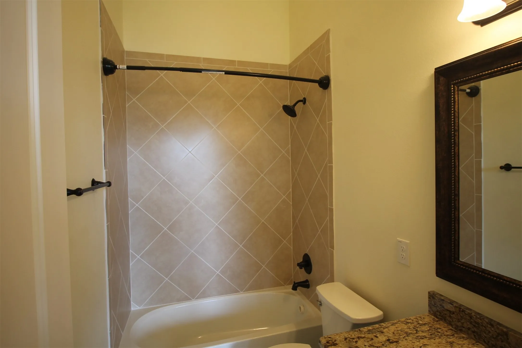 Single Family Residence For Sale in Wise County , 162 Sunset Bay Pointe Court, Chico, Texas 76431, 4 Bedroom, 3 Bathroom, 2 Garage spaces, 3,581 Sqft, built in 2022, mls#21293075, Real Estate Agent in Chico, Homes For Sale in Wise county, Homes For Sale in Chico, Realtor in Chico Texas, Real Estate Brokerage Independent Realty Texas, Luminita Cordes Realtor