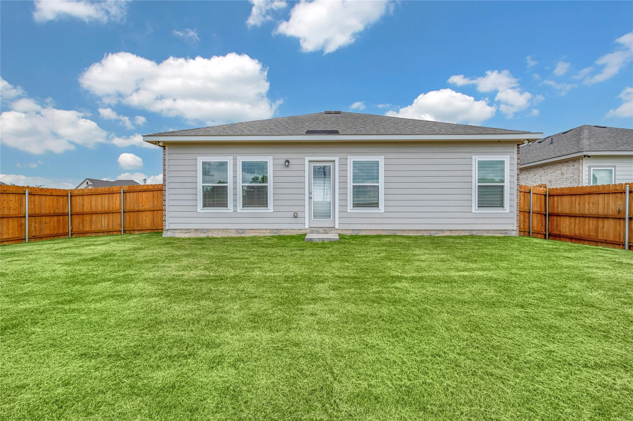 Single Family Residence For Sale in Mc Lennan County , 11436 Themis Court, Waco, Texas 76655, 4 Bedroom, 2 Bathroom, 2 Garage spaces, 1,788 Sqft, built in 2025, mls#21293080, Real Estate Agent in Waco, Homes For Sale in Mc Lennan county, Homes For Sale in Waco, Realtor in Waco Texas, Real Estate Brokerage Independent Realty Texas, Luminita Cordes Realtor