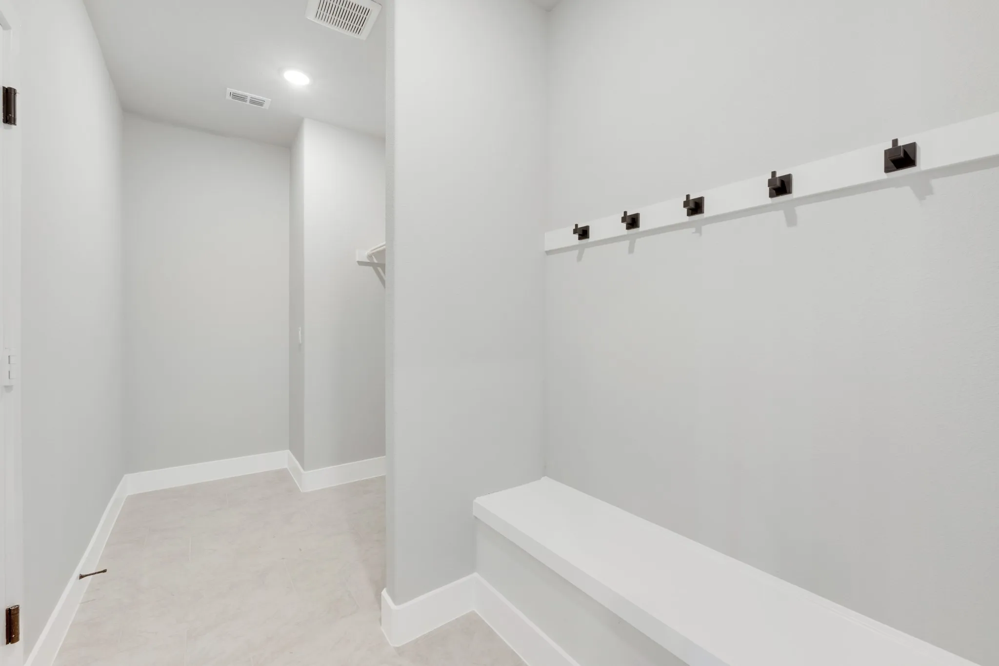 Single Family Residence For Sale in Johnson County , 216 Seminole Trail, Alvarado, Texas 76009, 5 Bedroom, 4 Bathroom, 2 Garage spaces, 2,838 Sqft, built in 2026, mls#21293109, Real Estate Agent in Alvarado, Homes For Sale in Johnson county, Homes For Sale in Alvarado, Realtor in Alvarado Texas, Real Estate Brokerage Independent Realty Texas, Luminita Cordes Realtor