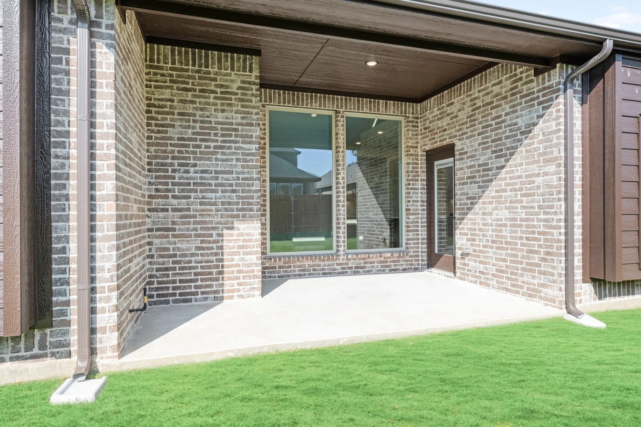 Single Family Residence For Sale in Johnson County , 216 Seminole Trail, Alvarado, Texas 76009, 5 Bedroom, 4 Bathroom, 2 Garage spaces, 2,838 Sqft, built in 2026, mls#21293109, Real Estate Agent in Alvarado, Homes For Sale in Johnson county, Homes For Sale in Alvarado, Realtor in Alvarado Texas, Real Estate Brokerage Independent Realty Texas, Luminita Cordes Realtor