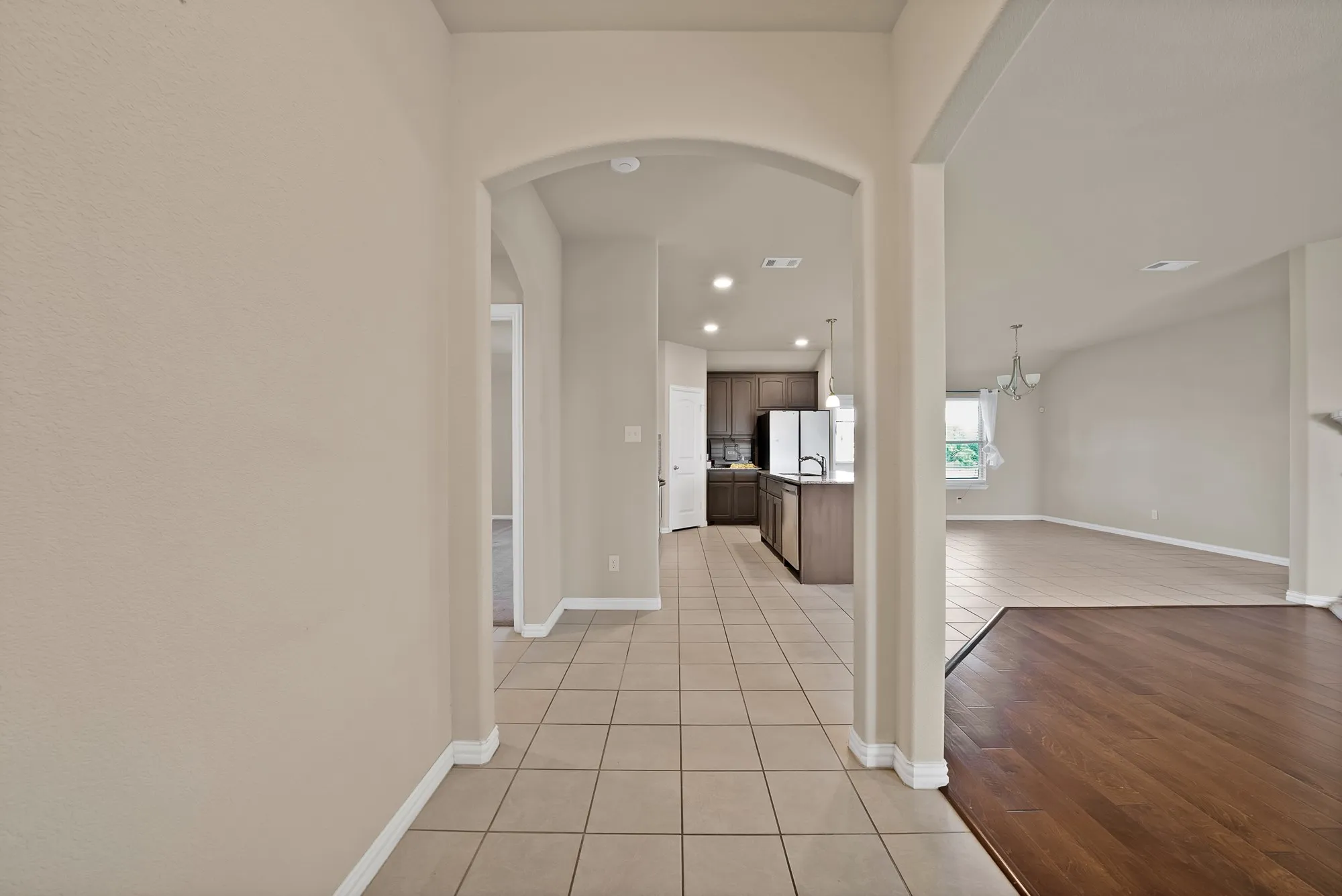 Single Family Residence For Sale in Parker County , 115 Springwood Ranch Loop, Springtown, Texas 76082, 4 Bedroom, 2 Bathroom, 2 Garage spaces, 2,125 Sqft, built in 2019, mls#21292356, Real Estate Agent in Springtown, Homes For Sale in Parker county, Homes For Sale in Springtown, Realtor in Springtown Texas, Real Estate Brokerage Independent Realty Texas, Luminita Cordes Realtor