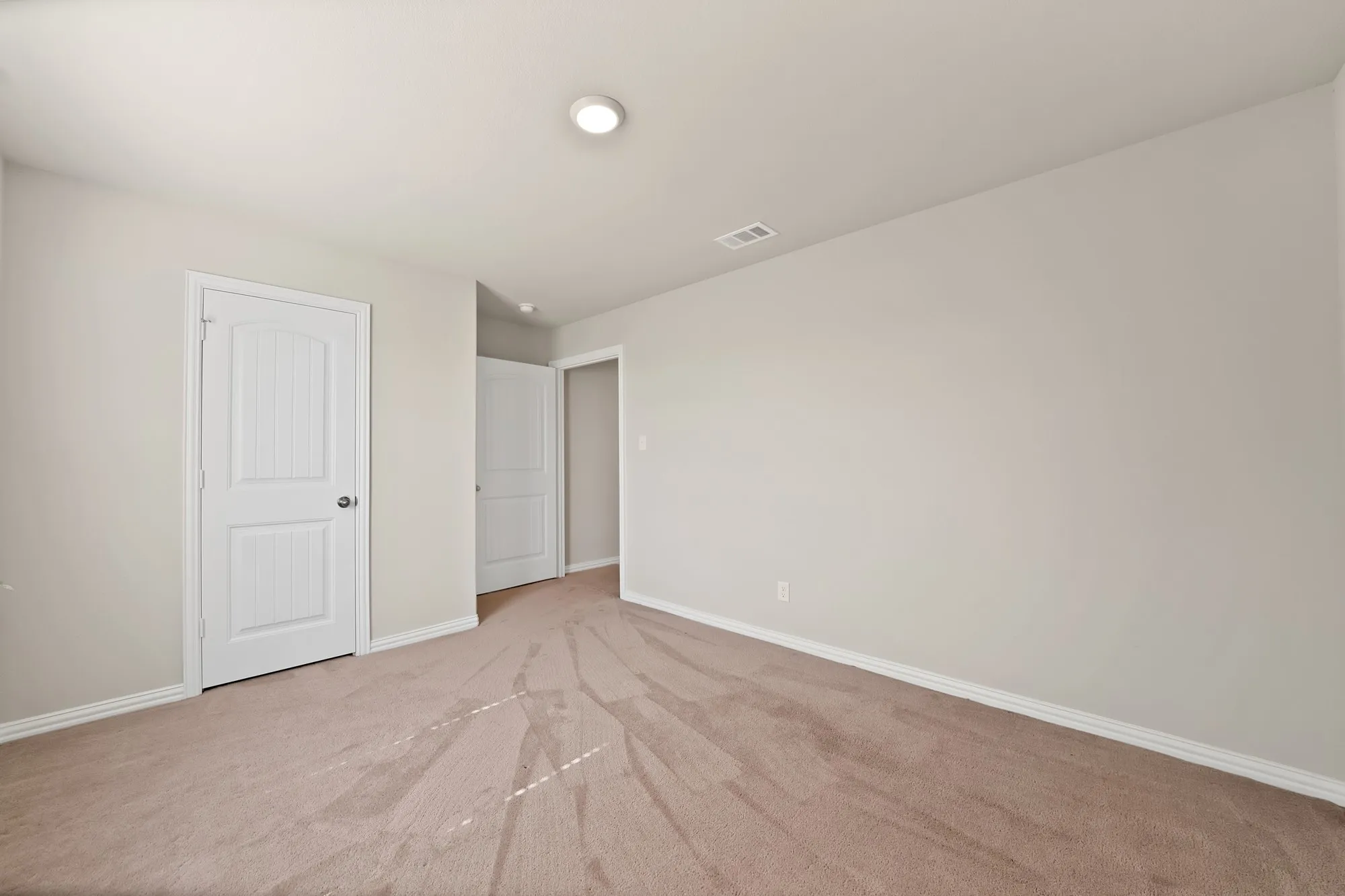 Single Family Residence For Sale in Parker County , 115 Springwood Ranch Loop, Springtown, Texas 76082, 4 Bedroom, 2 Bathroom, 2 Garage spaces, 2,125 Sqft, built in 2019, mls#21292356, Real Estate Agent in Springtown, Homes For Sale in Parker county, Homes For Sale in Springtown, Realtor in Springtown Texas, Real Estate Brokerage Independent Realty Texas, Luminita Cordes Realtor