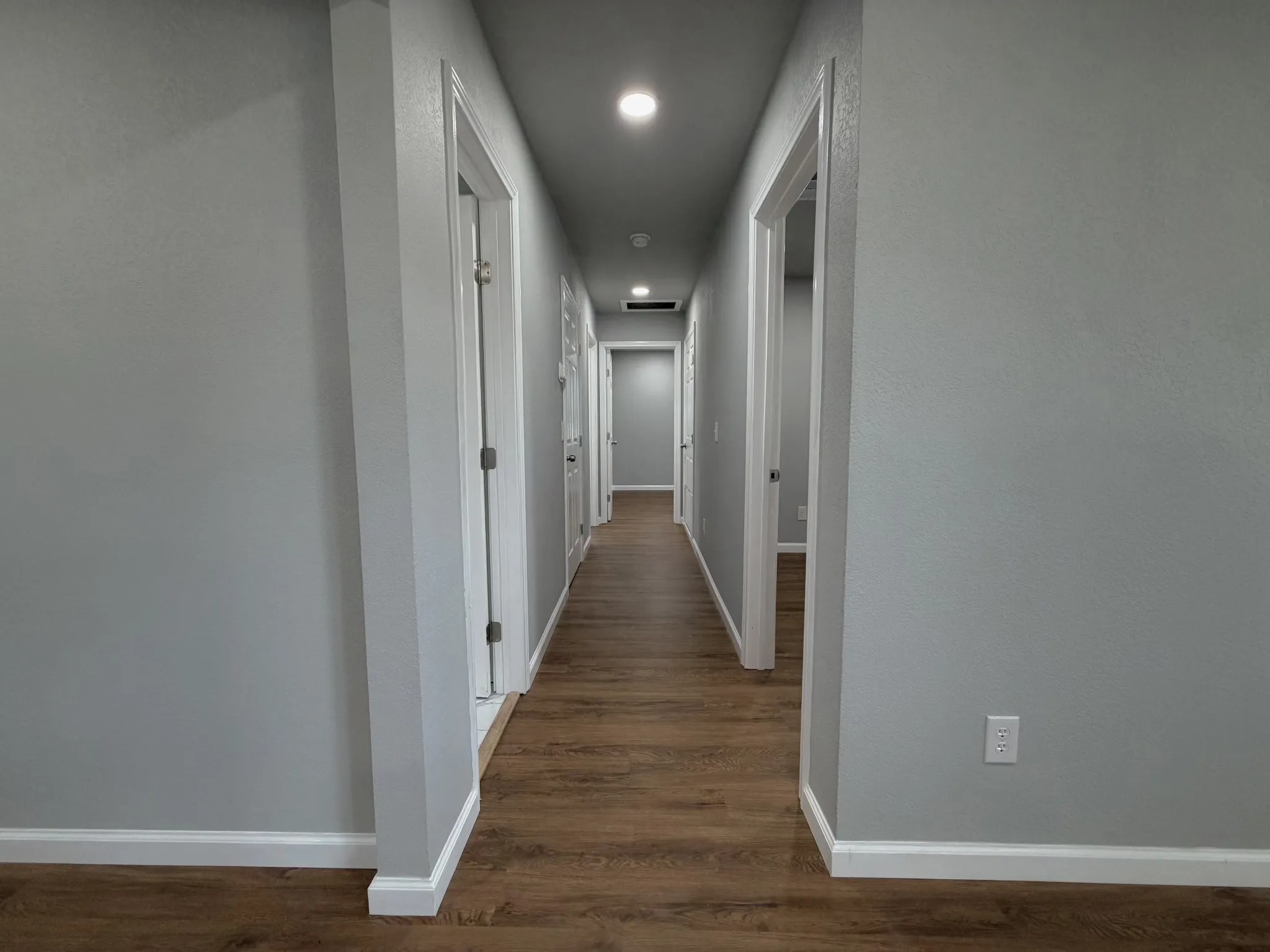 Single Family Residence For Sale in Wichita County , 628 W 3rd Street, Burkburnett, Texas 76354, 3 Bedroom, 1 Bathroom, Garage spaces, 1,192 Sqft, built in 1950, mls#21293150, Real Estate Agent in Burkburnett, Homes For Sale in Wichita county, Homes For Sale in Burkburnett, Realtor in Burkburnett Texas, Real Estate Brokerage Independent Realty Texas, Luminita Cordes Realtor
