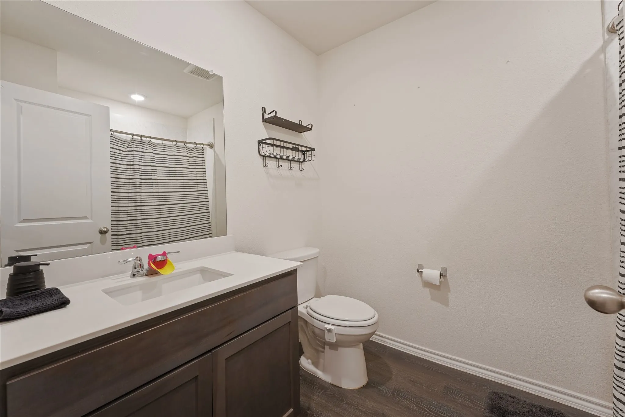 Single Family Residence For Sale in Collin County , 1403 Thunder Canyon Way, Josephine, Texas 75189, 3 Bedroom, 2 Bathroom, 2 Garage spaces, 1,625 Sqft, built in 2021, mls#21293153, Real Estate Agent in Josephine, Homes For Sale in Collin county, Homes For Sale in Josephine, Realtor in Josephine Texas, Real Estate Brokerage Independent Realty Texas, Luminita Cordes Realtor