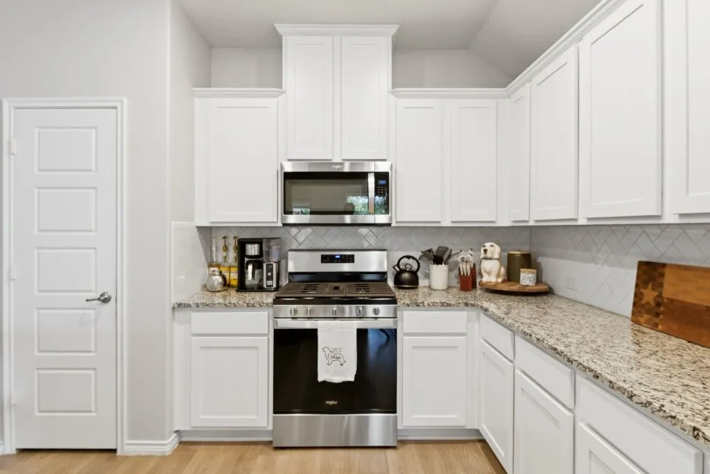 Single Family Residence For Sale in Denton County , 2921 Frio Road, Little Elm, Texas 75068, 3 Bedroom, 2 Bathroom, 2 Garage spaces, 1,683 Sqft, built in 2020, Price $345,000, mls#21293142, Real Estate Agent in Little Elm, Homes For Sale in Denton county, Homes For Sale in Little Elm, Realtor in Little Elm Texas, Real Estate Brokerage Independent Realty Texas, Luminita Cordes Realtor