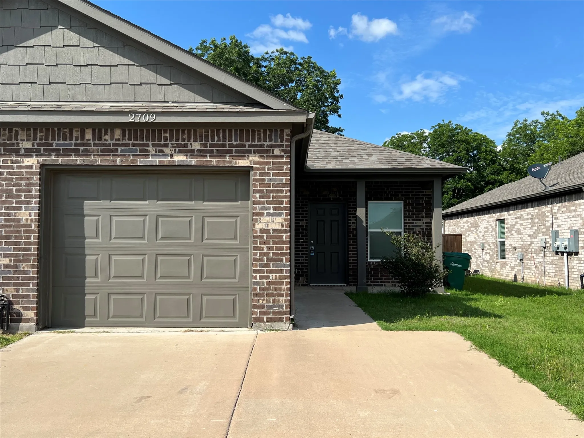 Duplex For Rent in Grayson County , 2709 Ginger Court, Sherman, Texas 75092, 3 Bedrooms, 2 Bathrooms, 1 Garage spaces, 1,094 Sqft, built in 2022, Price $1,450, mls#21293116, Real Estate Agent in Sherman, Homes For Rent in Grayson county, Homes For Rent in Sherman, Realtor in Sherman Texas, Real Estate Brokerage Independent Realty Texas, Luminita Cordes Realtor