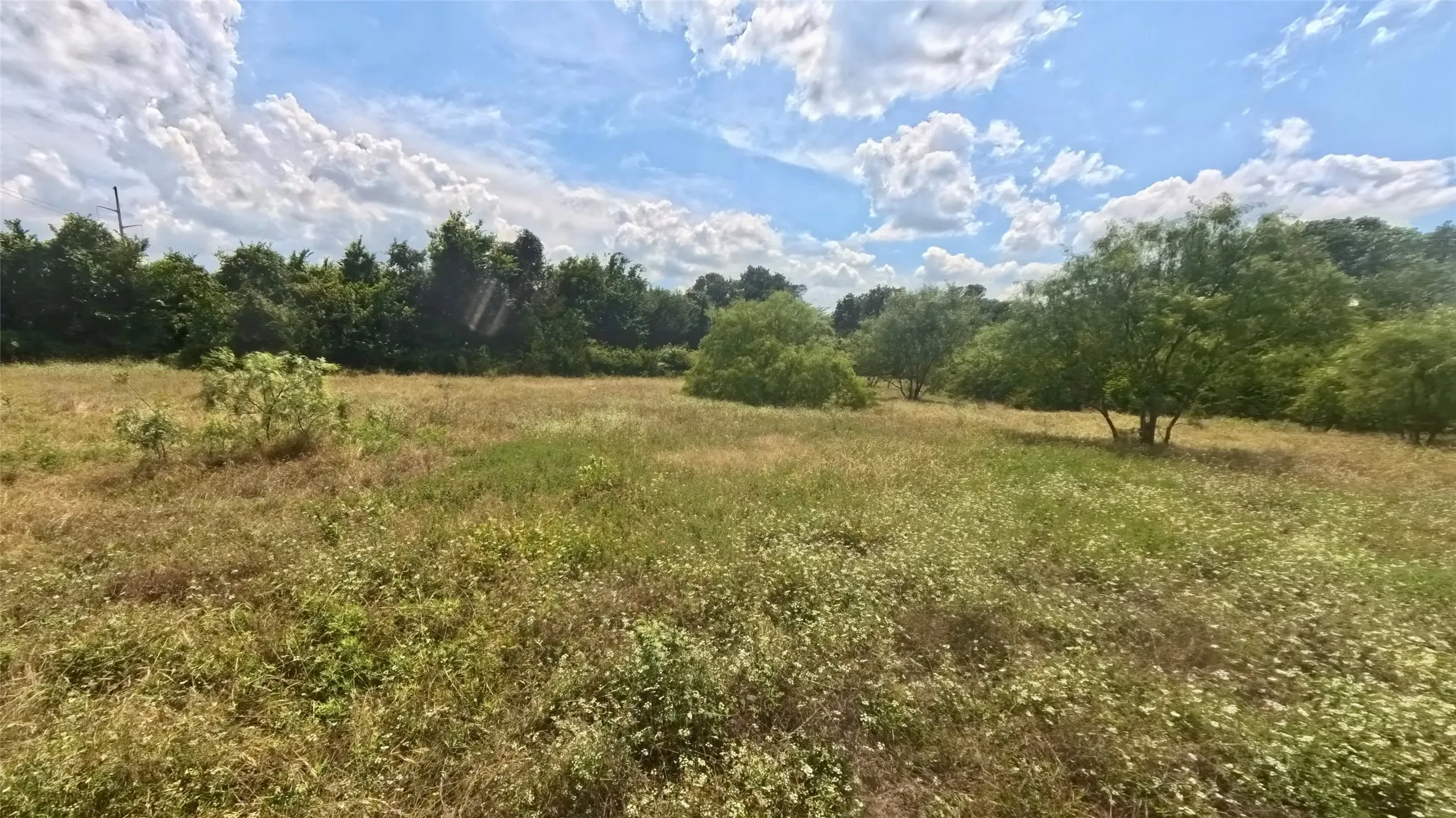 Farm For Sale in Parker County , 510 New Highland Road, Springtown, Texas 76082, 3 Bedroom, 2 Bathroom, 2 Garage spaces, 1,647 Sqft, built in 1998, mls#21292749, Real Estate Agent in Springtown, Homes For Sale in Parker county, Homes For Sale in Springtown, Realtor in Springtown Texas, Real Estate Brokerage Independent Realty Texas, Luminita Cordes Realtor