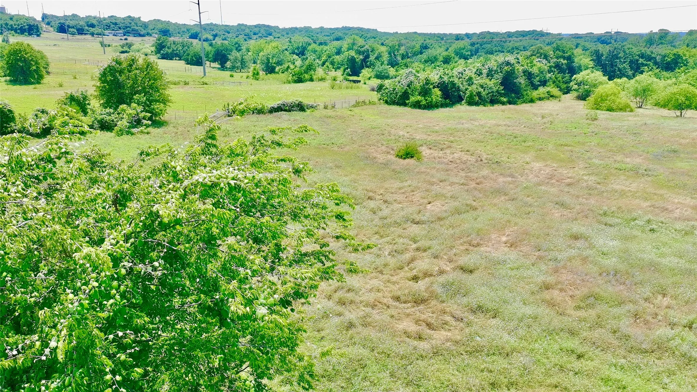 Farm For Sale in Parker County , 510 New Highland Road, Springtown, Texas 76082, 3 Bedroom, 2 Bathroom, 2 Garage spaces, 1,647 Sqft, built in 1998, mls#21292749, Real Estate Agent in Springtown, Homes For Sale in Parker county, Homes For Sale in Springtown, Realtor in Springtown Texas, Real Estate Brokerage Independent Realty Texas, Luminita Cordes Realtor