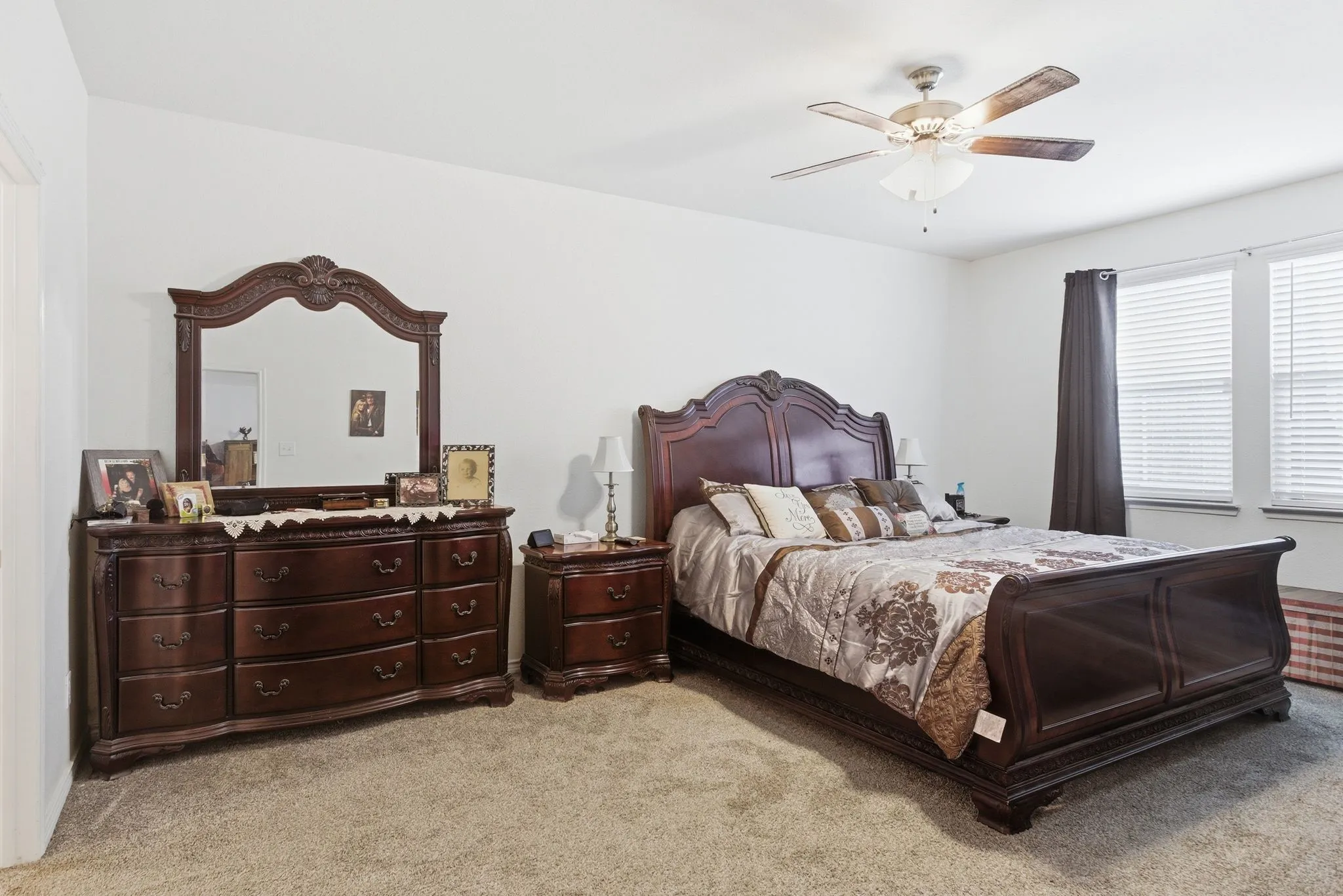 Single Family Residence For Sale in Rockwall County , 218 Virginia Court, Fate, Texas 75189, 4 Bedroom, 3 Bathroom, 3 Garage spaces, 2,930 Sqft, built in 2020, mls#21292913, Real Estate Agent in Fate, Homes For Sale in Rockwall county, Homes For Sale in Fate, Realtor in Fate Texas, Real Estate Brokerage Independent Realty Texas, Luminita Cordes Realtor