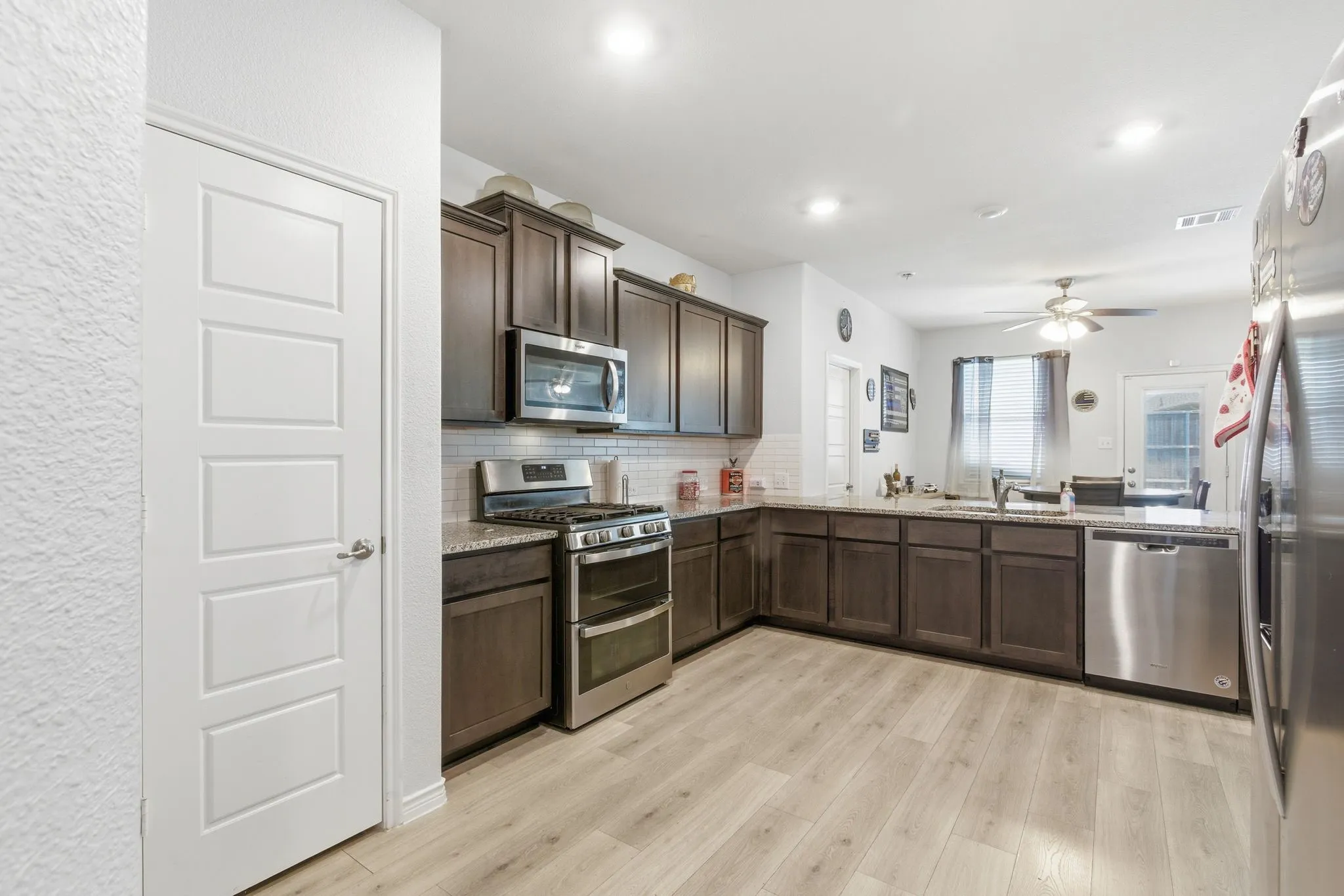 Single Family Residence For Sale in Rockwall County , 218 Virginia Court, Fate, Texas 75189, 4 Bedroom, 3 Bathroom, 3 Garage spaces, 2,930 Sqft, built in 2020, mls#21292913, Real Estate Agent in Fate, Homes For Sale in Rockwall county, Homes For Sale in Fate, Realtor in Fate Texas, Real Estate Brokerage Independent Realty Texas, Luminita Cordes Realtor