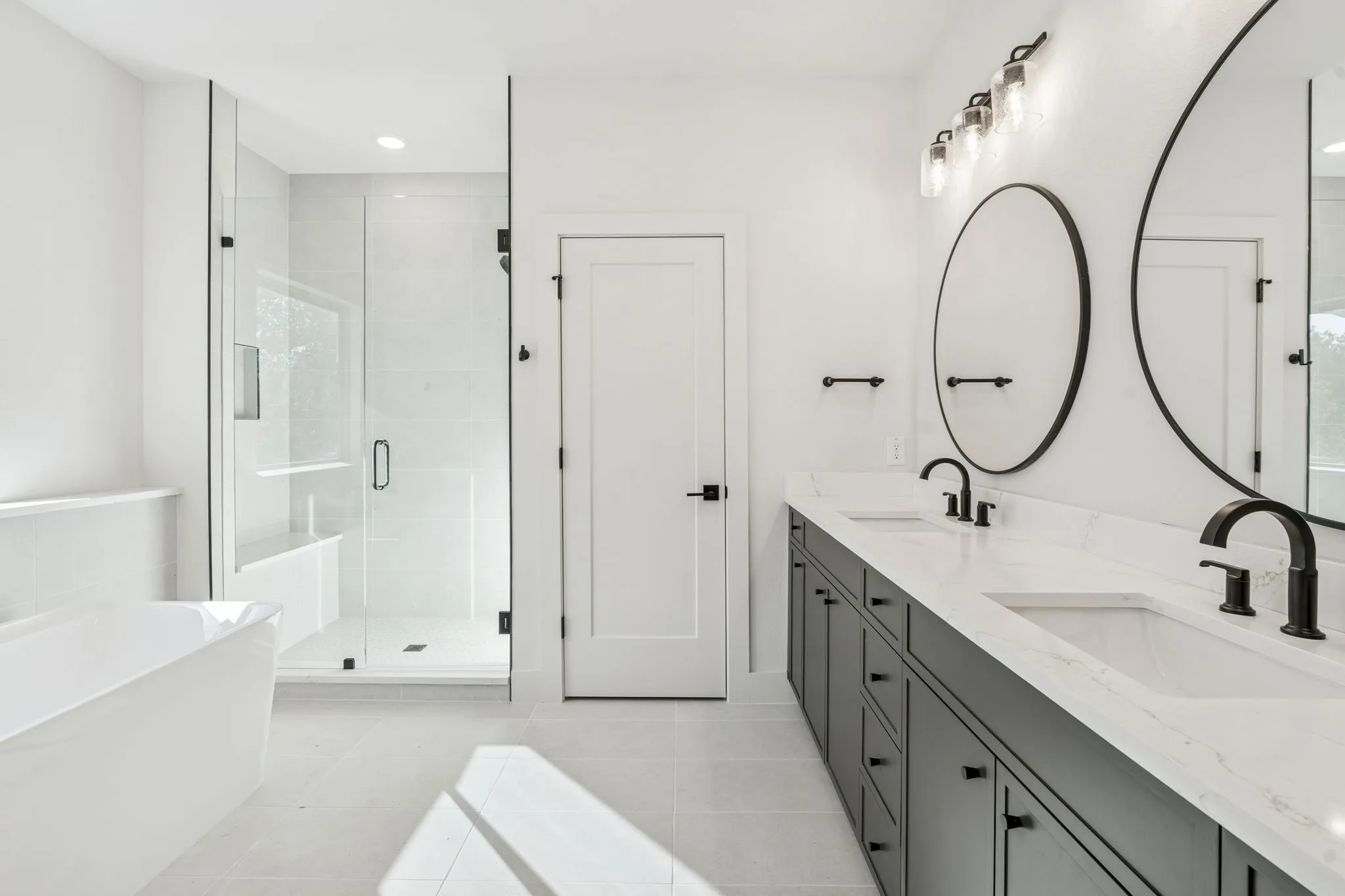 Spa like primary bath.