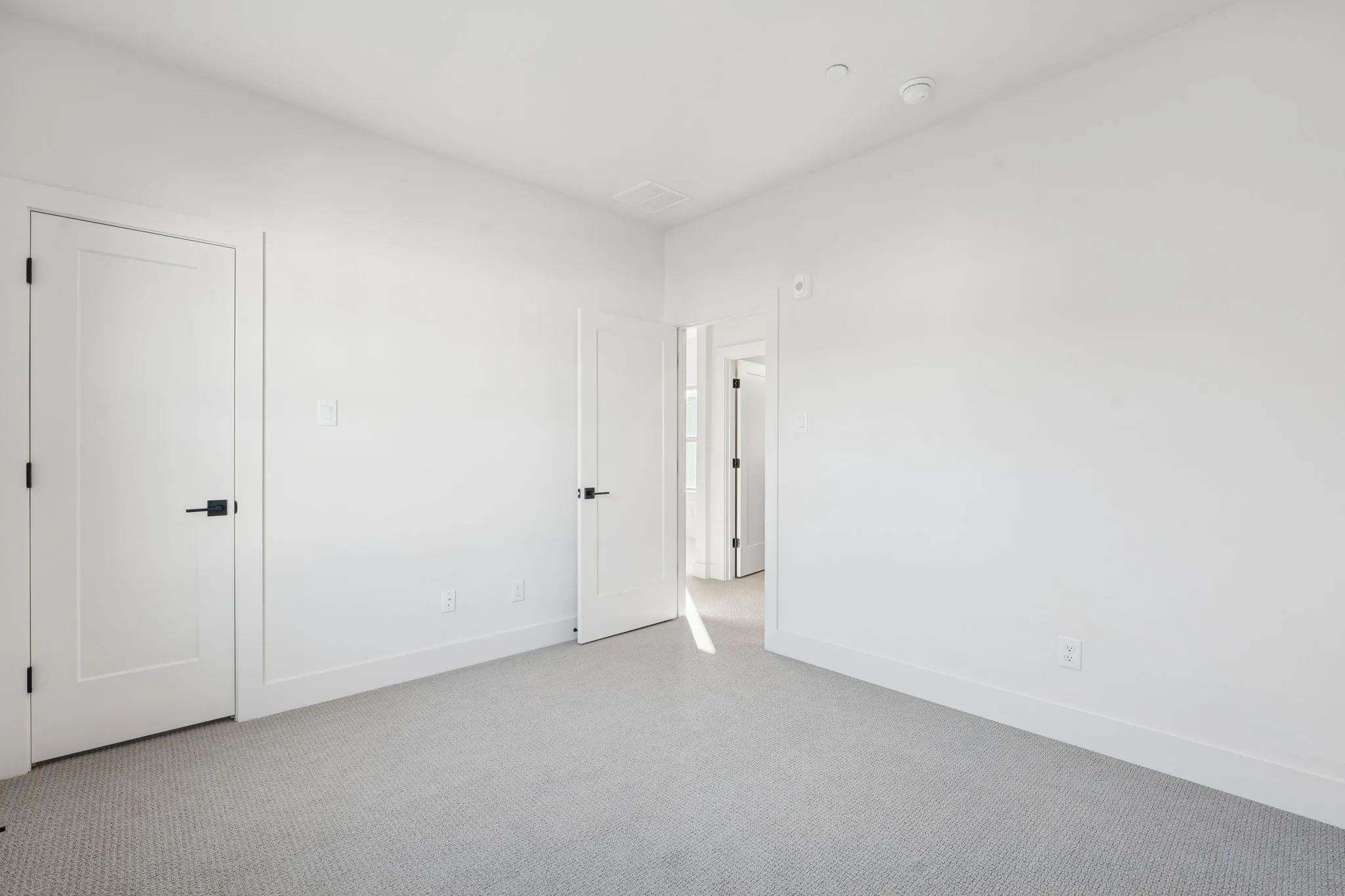 Additional bedroom.