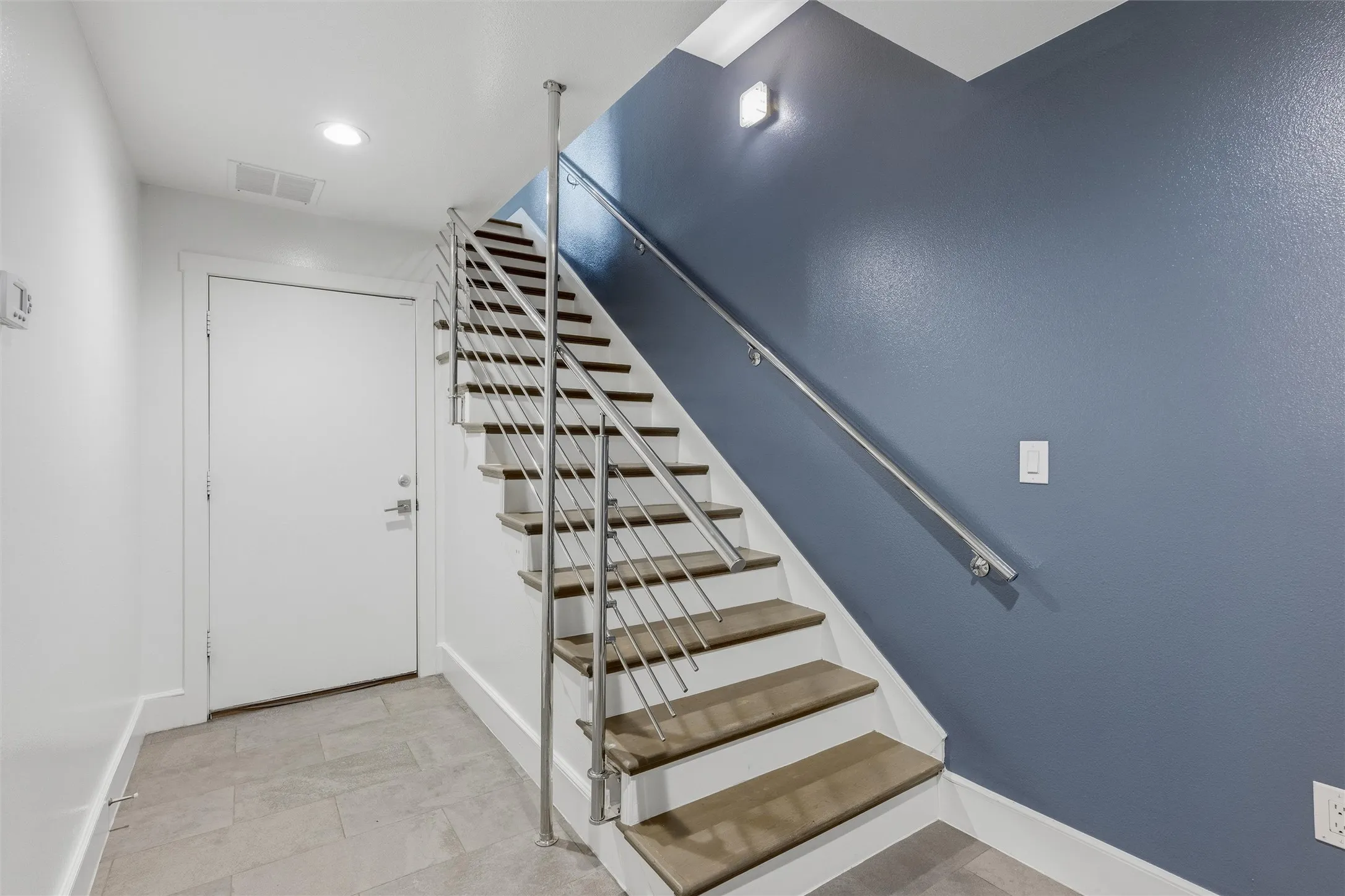Entry Staircase
