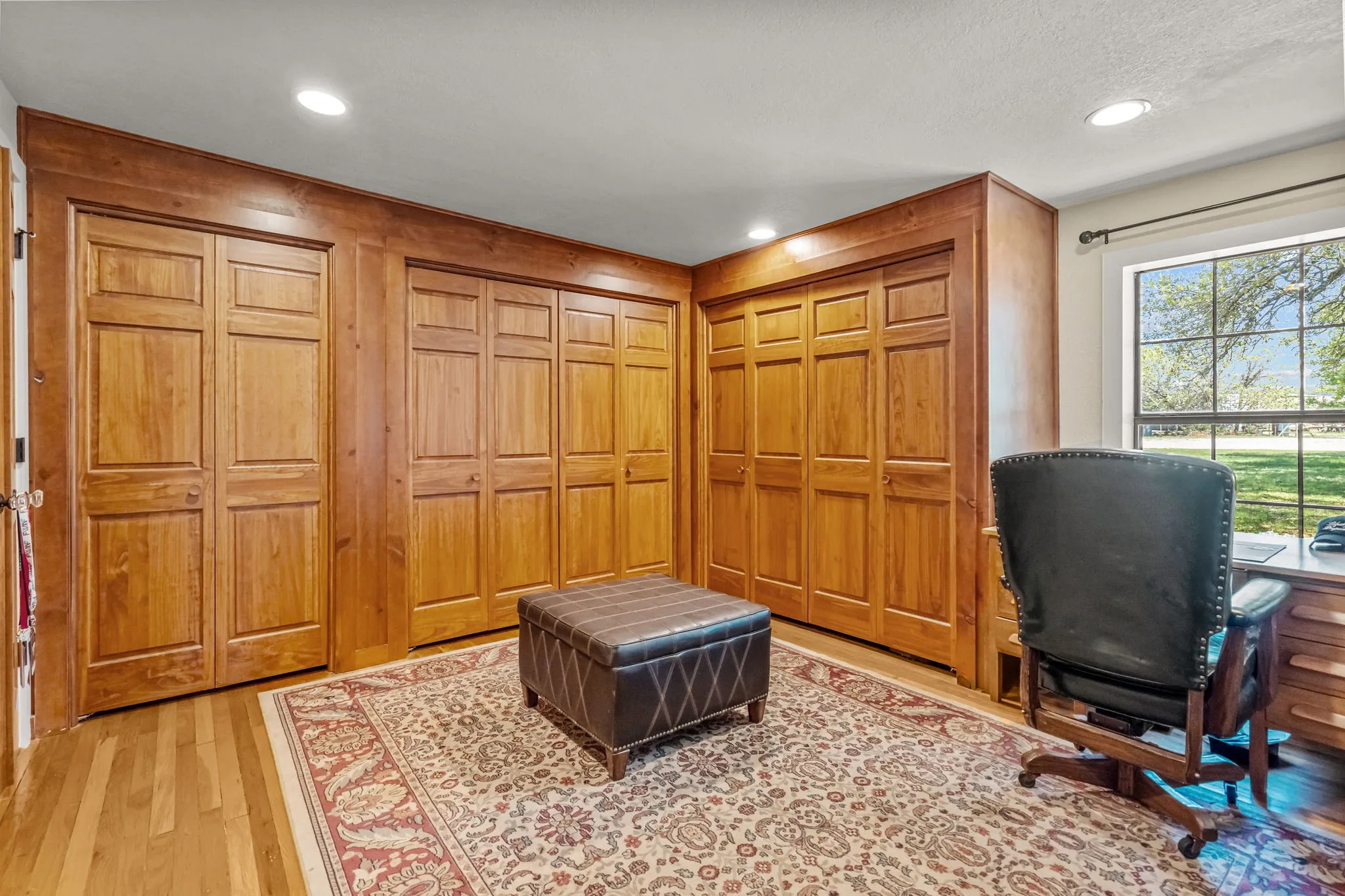Farm For Sale in Bosque County , 660 FM 203, Walnut Springs, Texas 76690, 2 Bedroom, 2 Bathroom, Garage spaces, 1,941 Sqft, built in 1960, mls#21288812, Real Estate Agent in Walnut Springs, Homes For Sale in Bosque county, Homes For Sale in Walnut Springs, Realtor in Walnut Springs Texas, Real Estate Brokerage Independent Realty Texas, Luminita Cordes Realtor