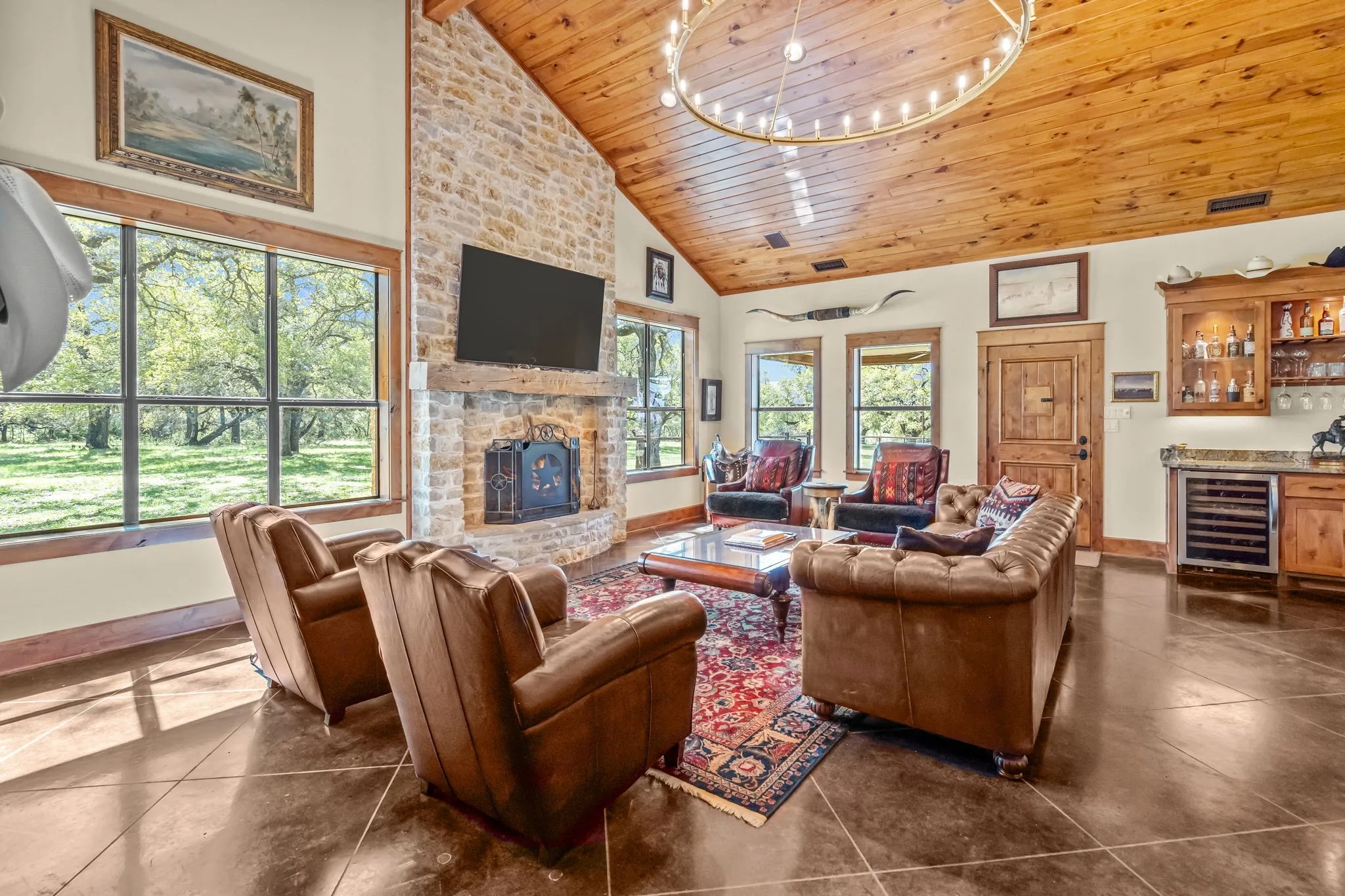 Farm For Sale in Bosque County , 660 FM 203, Walnut Springs, Texas 76690, 2 Bedroom, 2 Bathroom, Garage spaces, 1,941 Sqft, built in 1960, mls#21288812, Real Estate Agent in Walnut Springs, Homes For Sale in Bosque county, Homes For Sale in Walnut Springs, Realtor in Walnut Springs Texas, Real Estate Brokerage Independent Realty Texas, Luminita Cordes Realtor