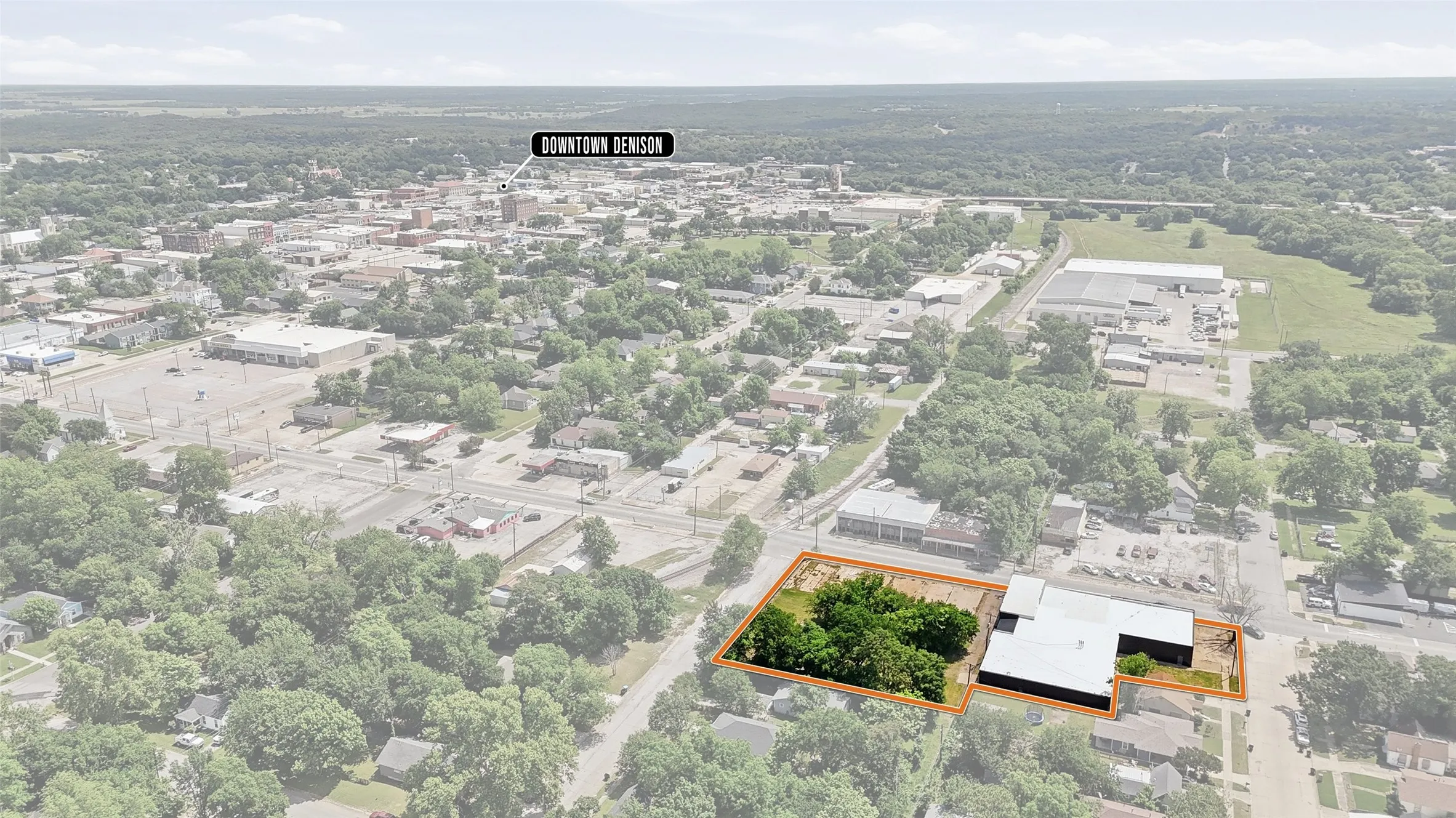 Industrial For Rent in Grayson County , 613 S Armstrong Avenue, Denison, Texas 75020, 0, 0, Garage spaces, 14,730 Sqft, built in 1975, mls#21291741, Real Estate Agent in Denison, Homes For Rent in Grayson county, Homes For Rent in Denison, Realtor in Denison Texas, Real Estate Brokerage Independent Realty Texas, Luminita Cordes Realtor
