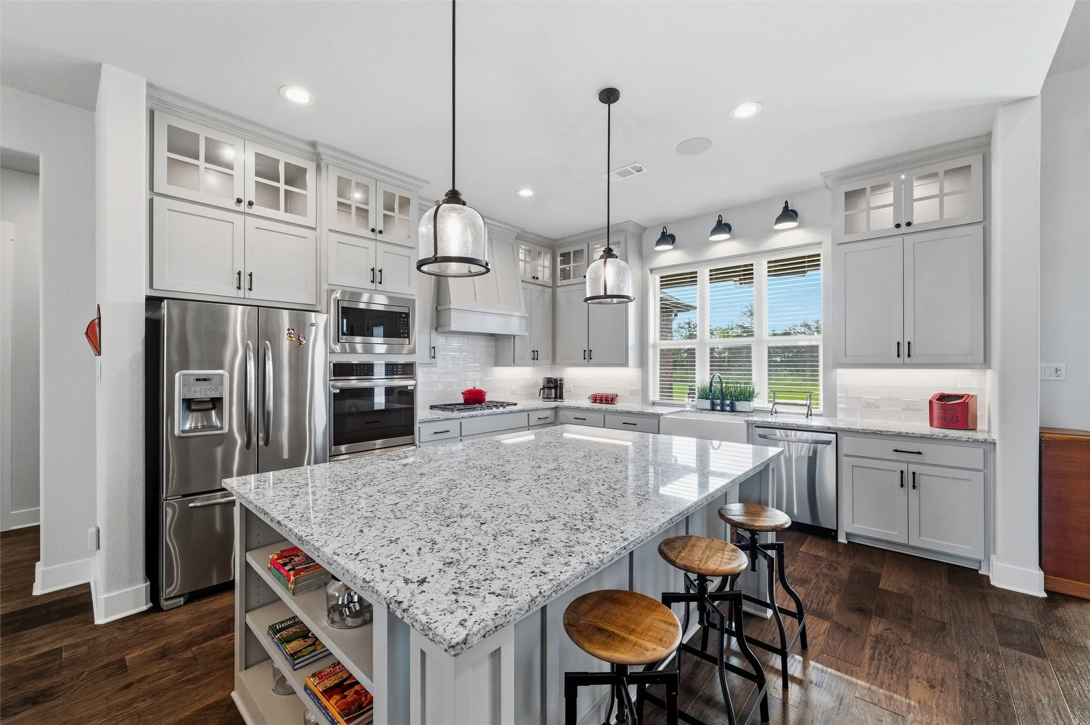 Single Family Residence For Sale in Ellis County , 133 Aiden Drive, Waxahachie, Texas 75165, 3 Bedroom, 3 Bathroom, 3 Garage spaces, 2,833 Sqft, built in 2024, mls#21292953, Real Estate Agent in Waxahachie, Homes For Sale in Ellis county, Homes For Sale in Waxahachie, Realtor in Waxahachie Texas, Real Estate Brokerage Independent Realty Texas, Luminita Cordes Realtor