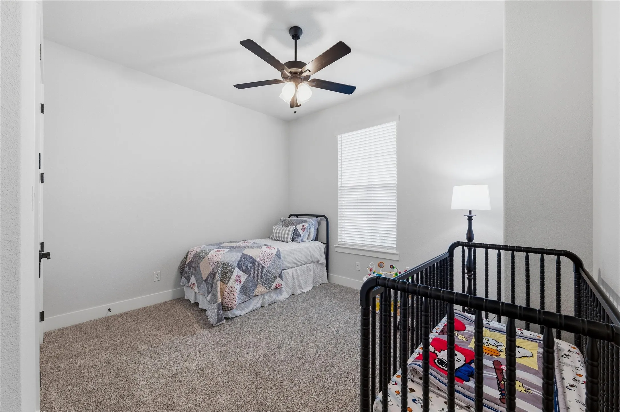 Single Family Residence For Sale in Ellis County , 133 Aiden Drive, Waxahachie, Texas 75165, 3 Bedroom, 3 Bathroom, 3 Garage spaces, 2,833 Sqft, built in 2024, mls#21292953, Real Estate Agent in Waxahachie, Homes For Sale in Ellis county, Homes For Sale in Waxahachie, Realtor in Waxahachie Texas, Real Estate Brokerage Independent Realty Texas, Luminita Cordes Realtor