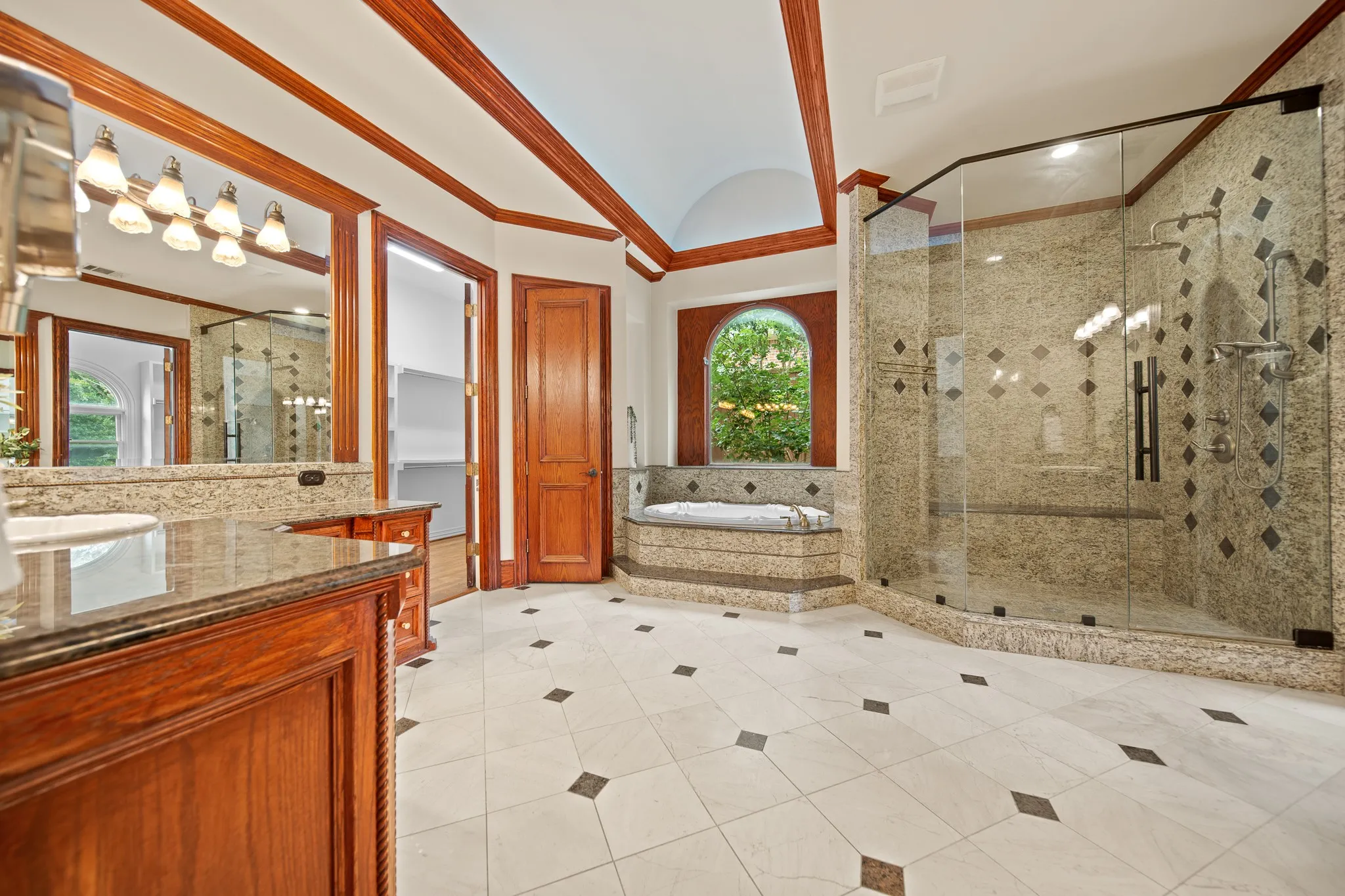 Single Family Residence For Sale in Denton County , 6420 Riverside Drive, Plano, Texas 75024, 5 Bedroom, 5 Bathroom, 3 Garage spaces, 4,926 Sqft, built in 1997, mls#21284795, Real Estate Agent in Plano, Homes For Sale in Denton county, Homes For Sale in Plano, Realtor in Plano Texas, Real Estate Brokerage Independent Realty Texas, Luminita Cordes Realtor