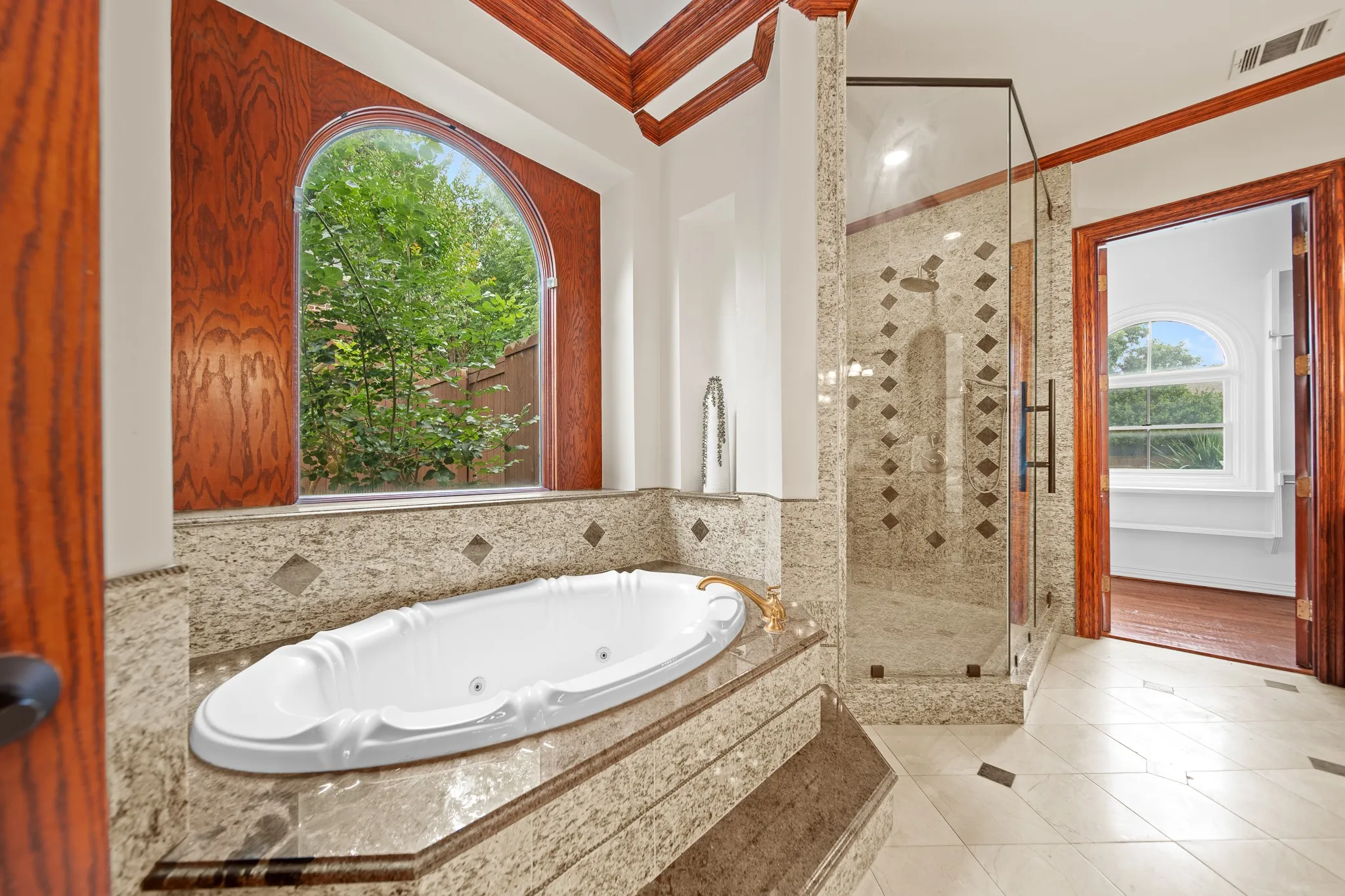 Single Family Residence For Sale in Denton County , 6420 Riverside Drive, Plano, Texas 75024, 5 Bedroom, 5 Bathroom, 3 Garage spaces, 4,926 Sqft, built in 1997, mls#21284795, Real Estate Agent in Plano, Homes For Sale in Denton county, Homes For Sale in Plano, Realtor in Plano Texas, Real Estate Brokerage Independent Realty Texas, Luminita Cordes Realtor