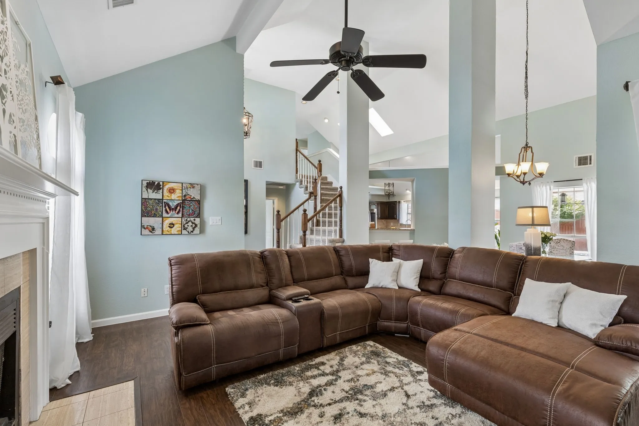 Single Family Residence For Sale in Collin County , 1733 Steamboat Drive, Plano, Texas 75025, 4 Bedroom, 3 Bathroom, 2 Garage spaces, 2,469 Sqft, built in 1988, mls#21292036, Real Estate Agent in Plano, Homes For Sale in Collin county, Homes For Sale in Plano, Realtor in Plano Texas, Real Estate Brokerage Independent Realty Texas, Luminita Cordes Realtor
